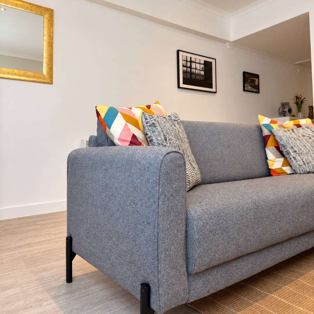 Sofa.png