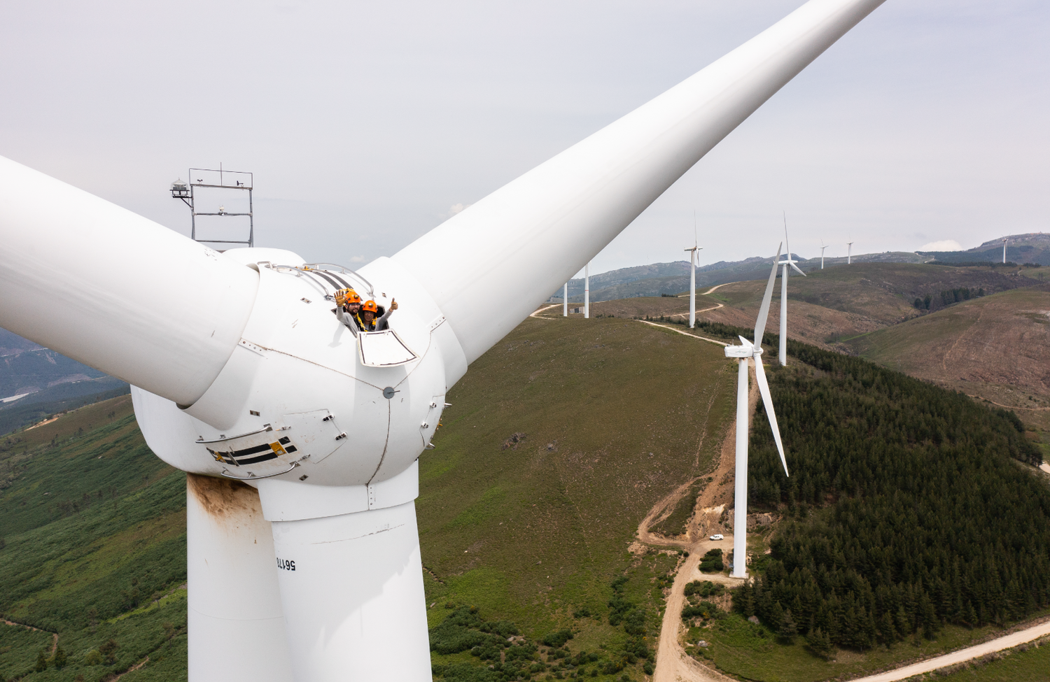 Técnicas de acceso para trabajos en aerogeneradores