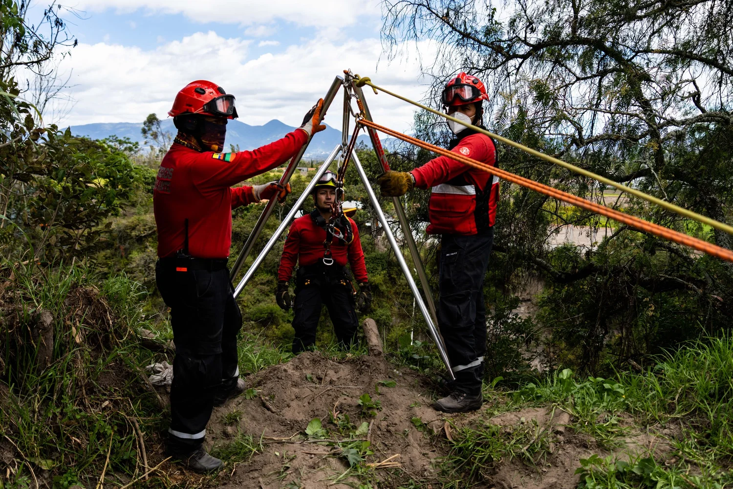 Gestión de Riesgos en Rescate en Entornos Verticales y Agrestes