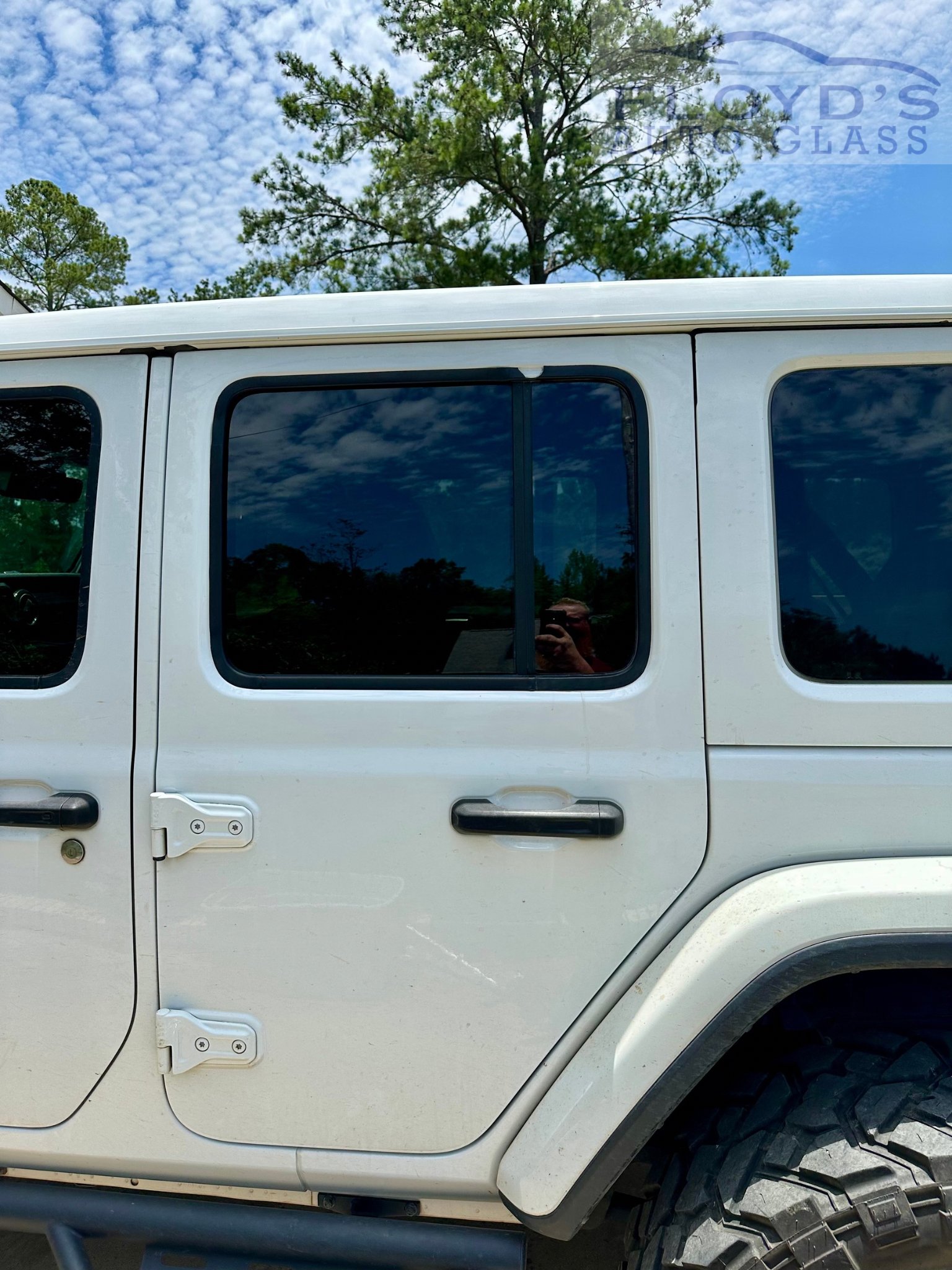 (3/3) After 2021 Jeep Wrangler Vent Glass