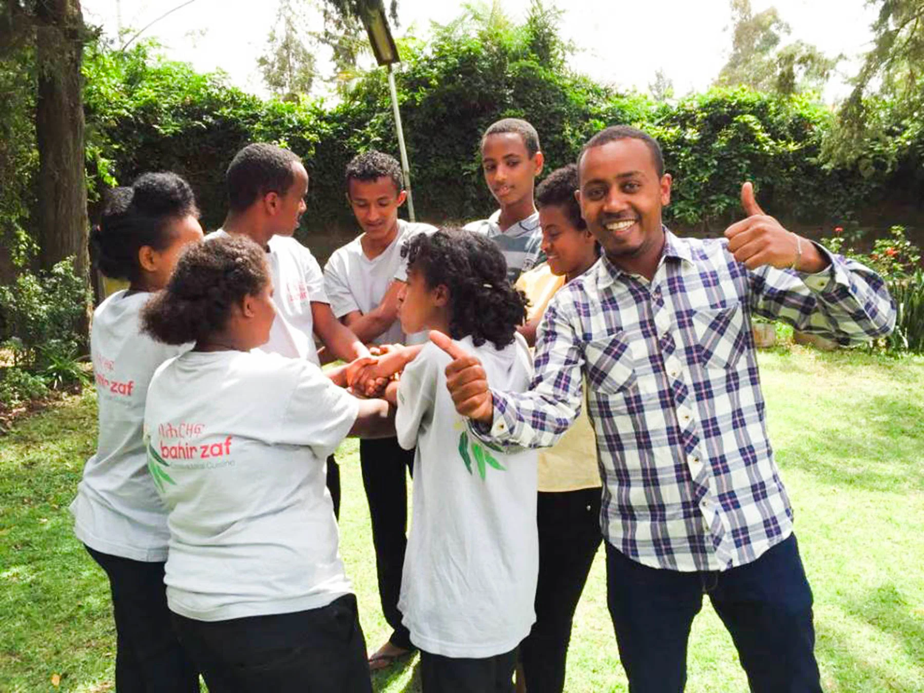 Heyi working with at-risk young people through Friends International