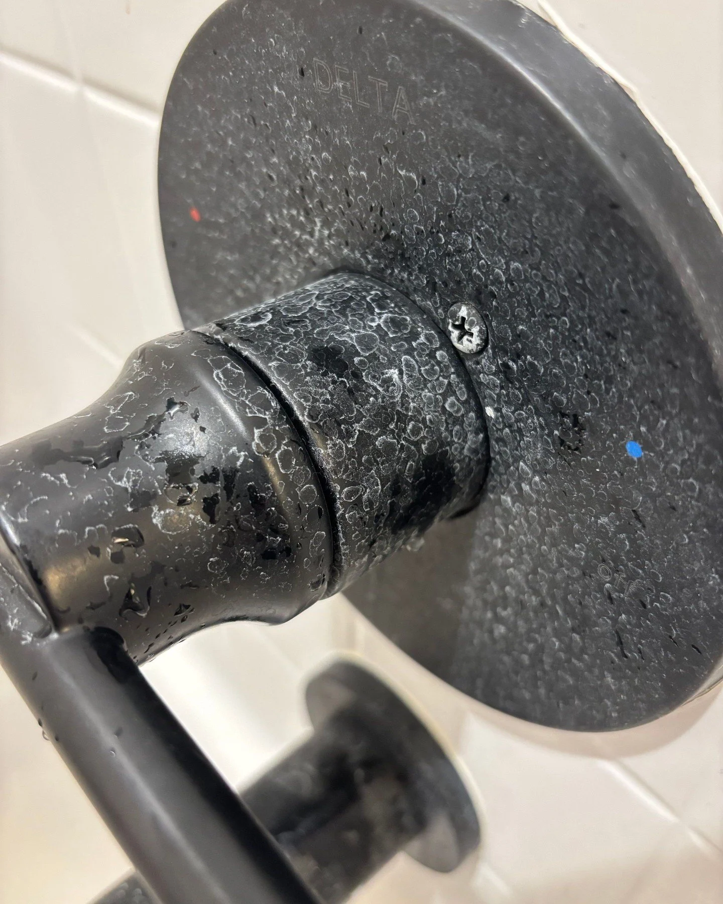 Hard water ruining your fixtures, dishes, and appliances?
CTA Plumbing has you covered. Our professional water softener installation and maintenance services keep your home running smoothly with softer water, longer-lasting plumbing, and better-tasti