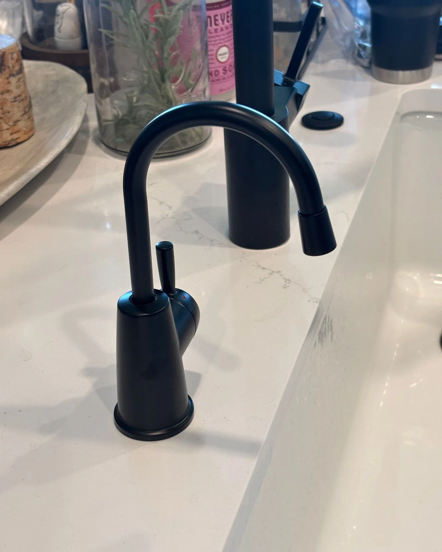 Friday Home Upgrade: Instant Hot Water Dispenser

Some home upgrades don&rsquo;t have to be huge to make a huge difference.

An instant hot water dispenser is one of those simple additions that makes everyday life easier from morning coffee and tea t