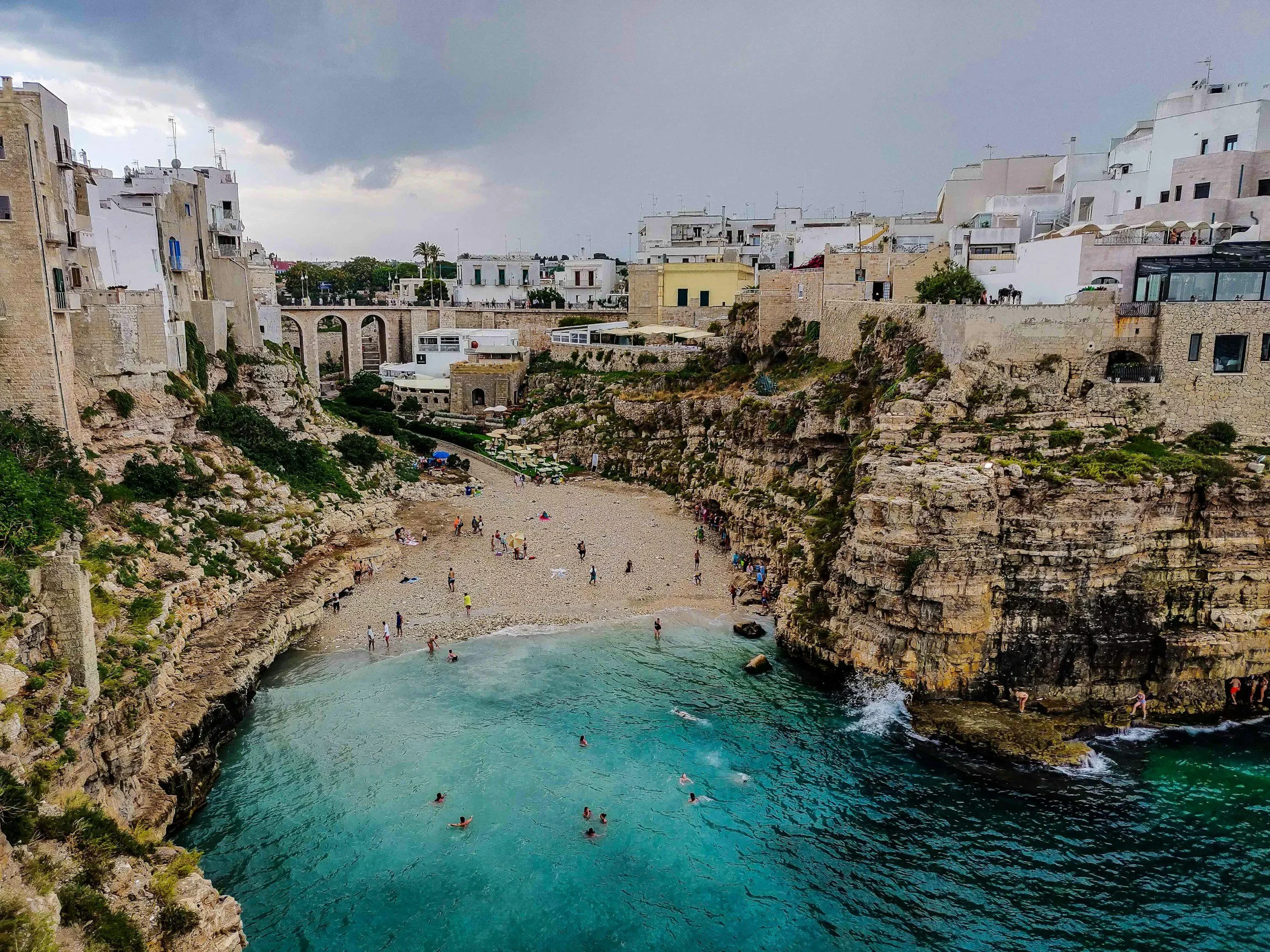 🇮🇹 Polignano a Mare, Italy — Solo Female Safety Guide
