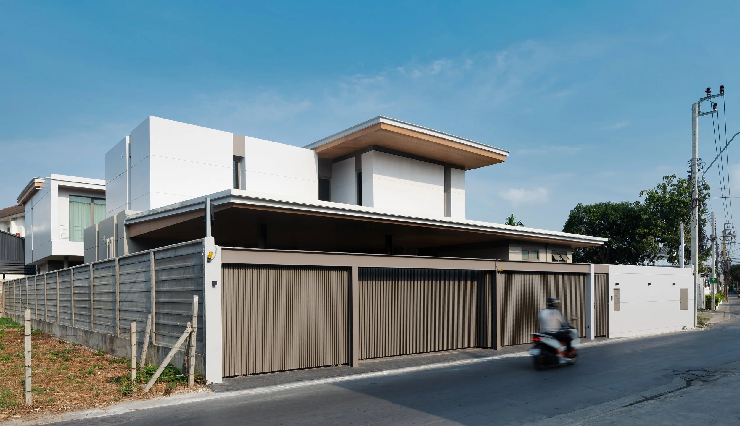 k.nanthasuth draft3rev2-1.jpg