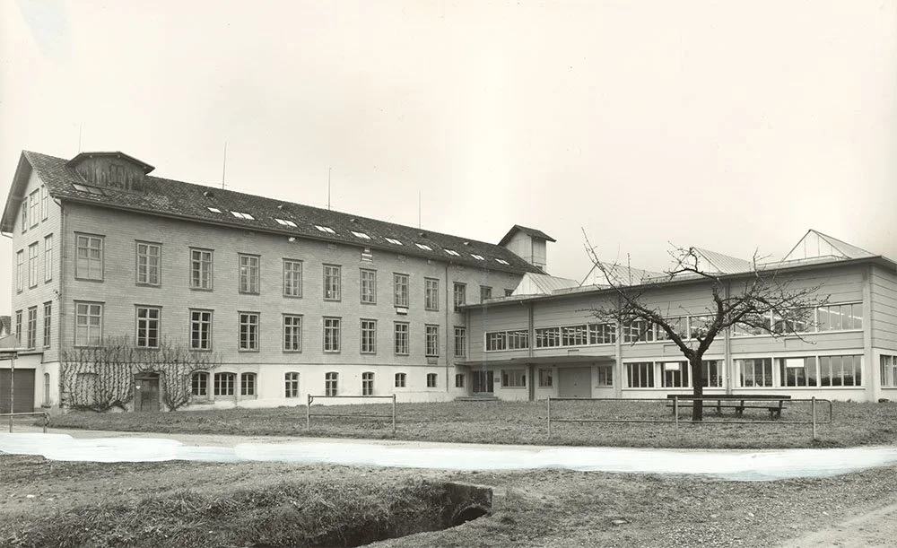 Die-Weisbrod-Weberei-1951-der-Stolz-der-Nachkriegszeit.jpg