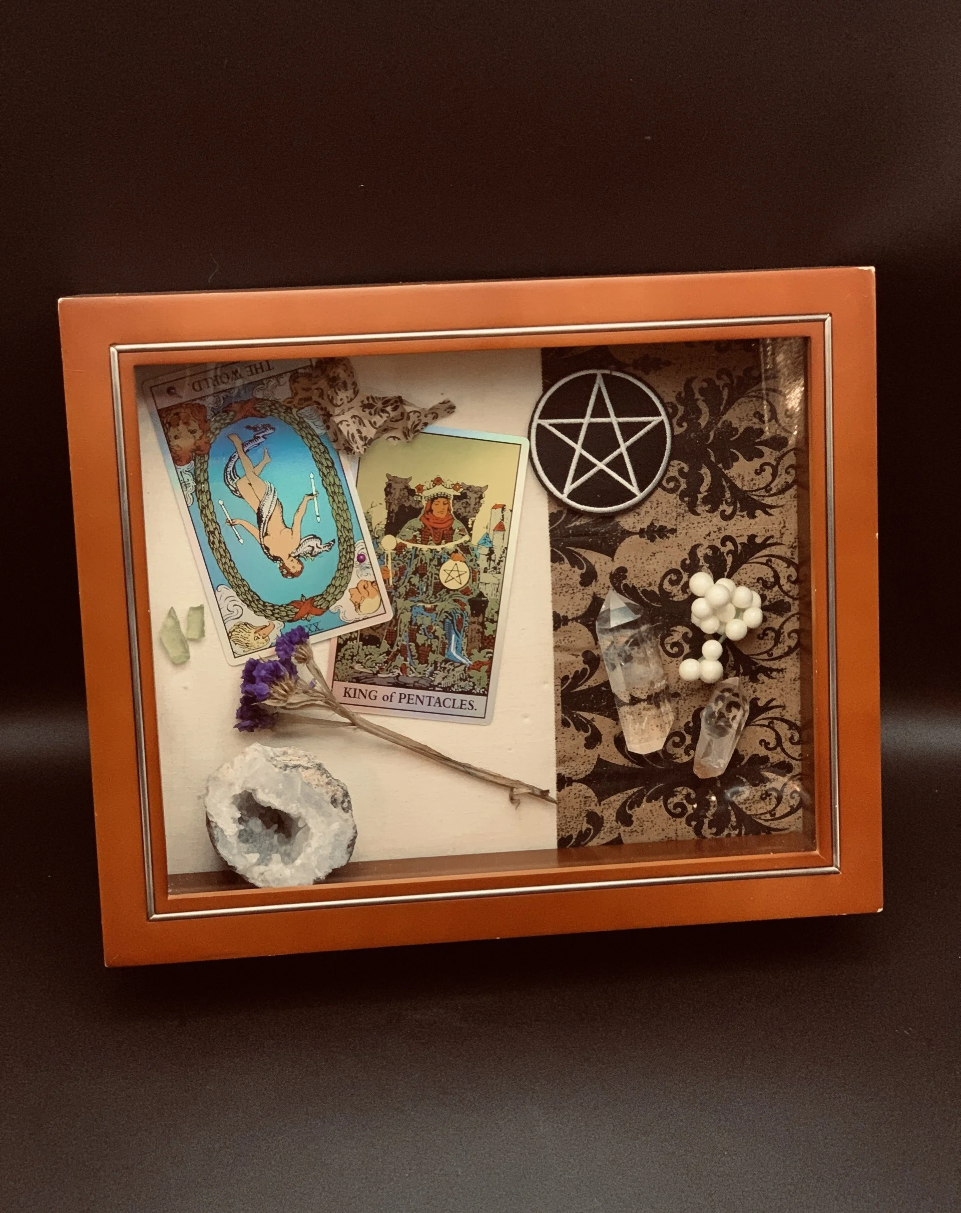 TAROT SHADOW BOX