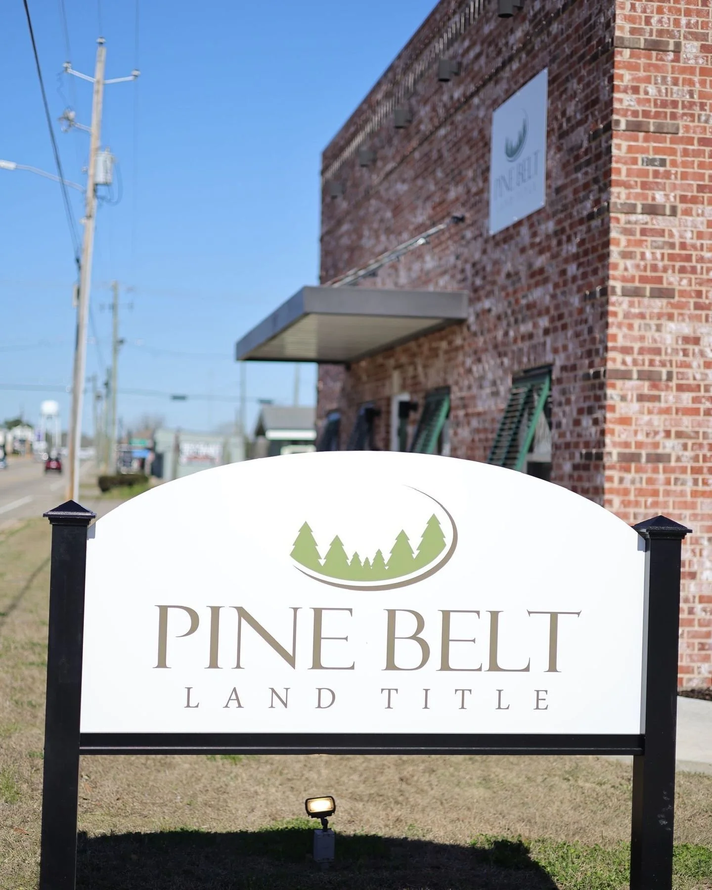 Same team, same great service, just a new address! 
Come by and see us at our new Wiggins office: 415 Magnolia Drive S 💚 We can't wait to help you!

#WigginsMS #NewLocation #TitleCompany #RealEstate #PineBeltLandTitle #MississippiRealEstate