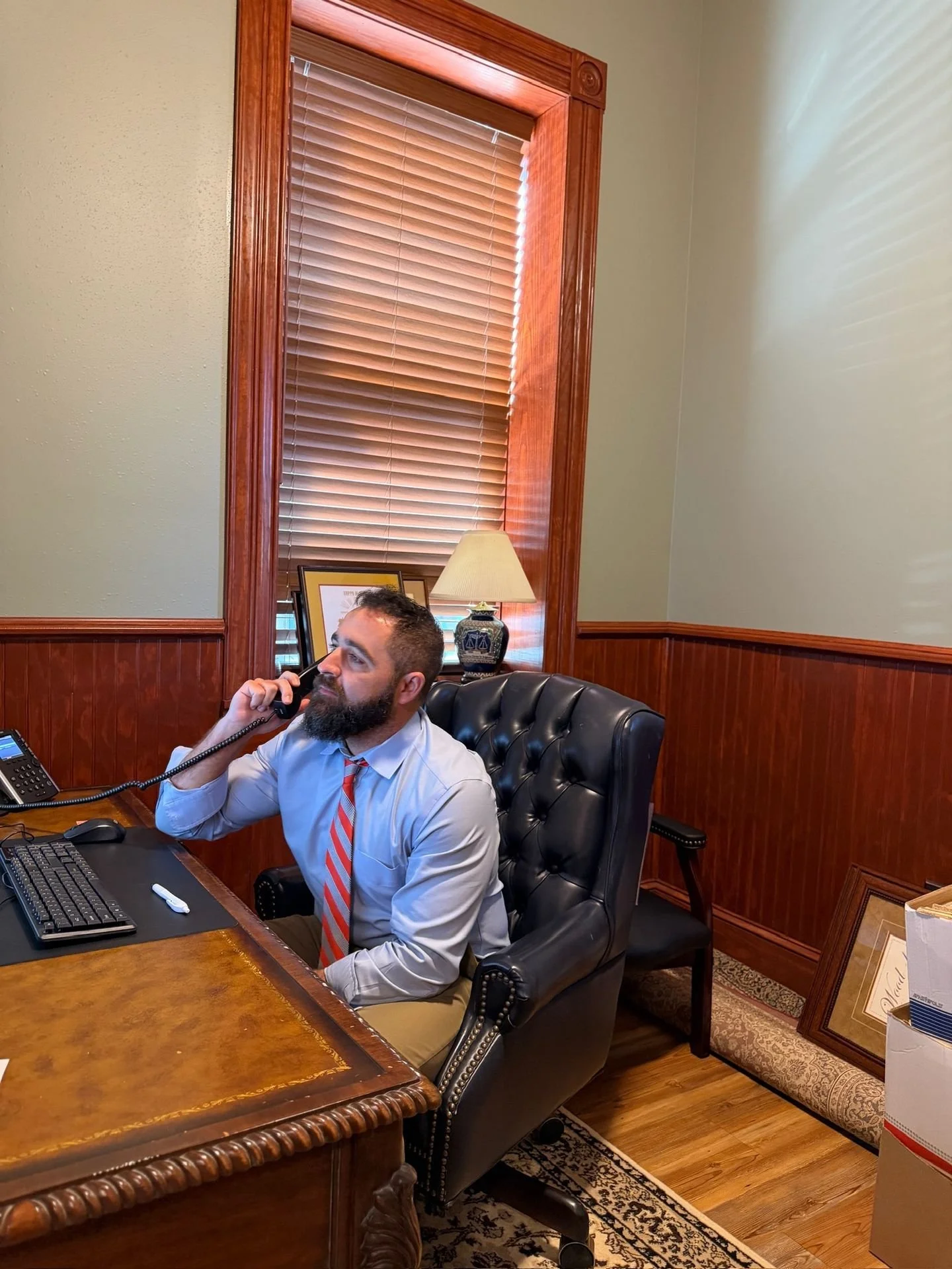 That moment when the phone call starts with &ldquo;multiple owners&rdquo; and ends with about 40 signatures 😅 Time to get to work 👏 

#PineBeltLandTitle #RealEstate #TitleSearch