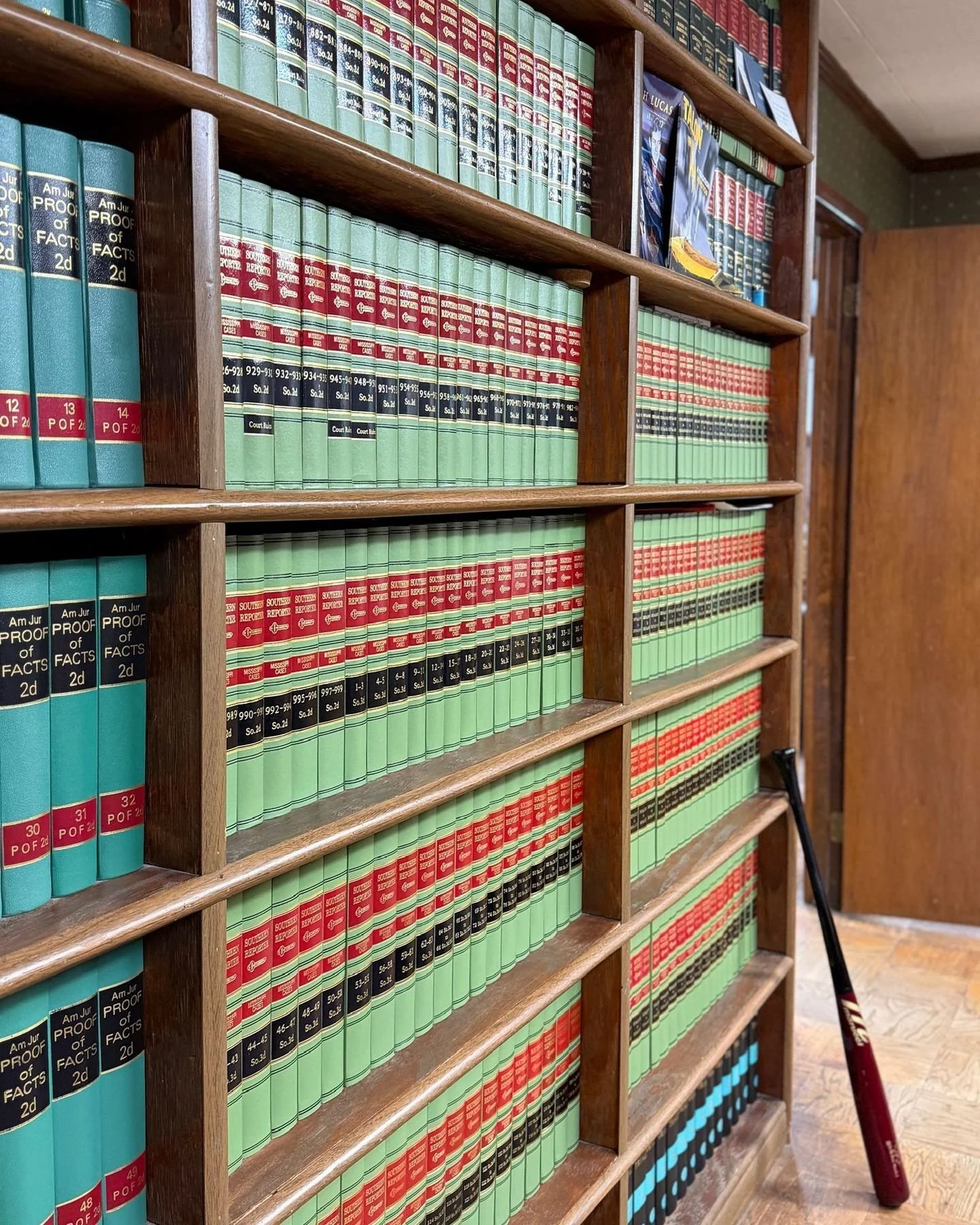 This is where every title search begins. Surrounded by records, deeds, and property history, our team digs into the details to make sure every title is clear before closing day. At Pine Belt Land Title, thorough research is how we protect your proper