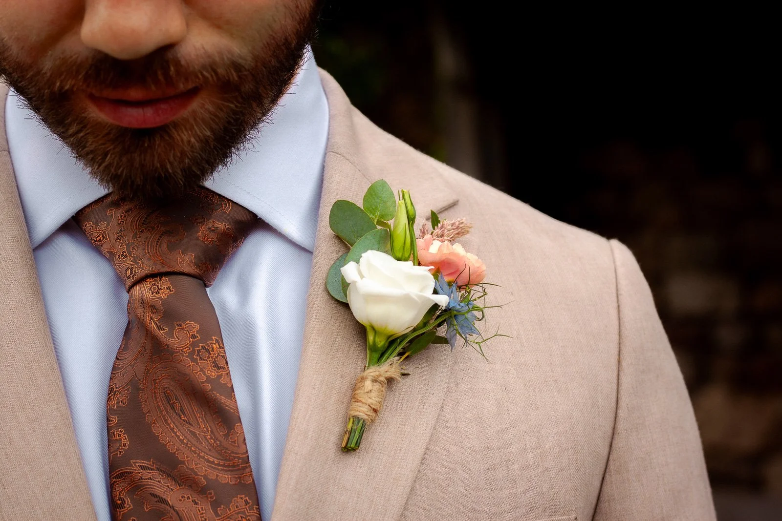 Groom_Button_Hole_0314.jpg