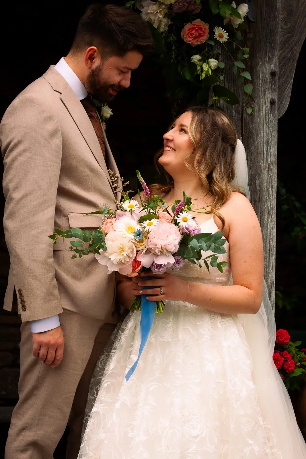 Couple_In_Love_Bouquet_0317.jpg