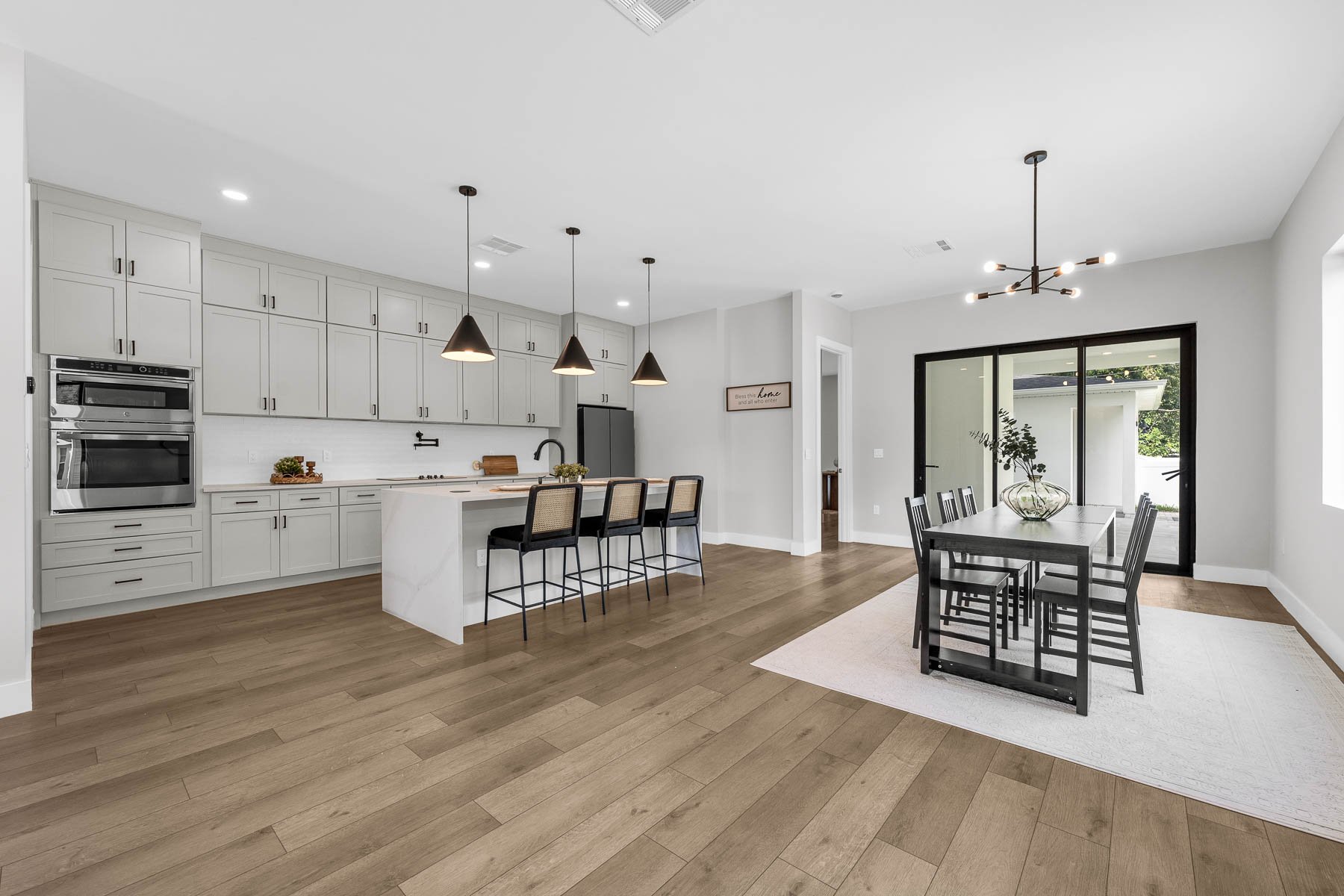 13_MLS-2300-S-Brown-Ave-Orlando-FL.jpg