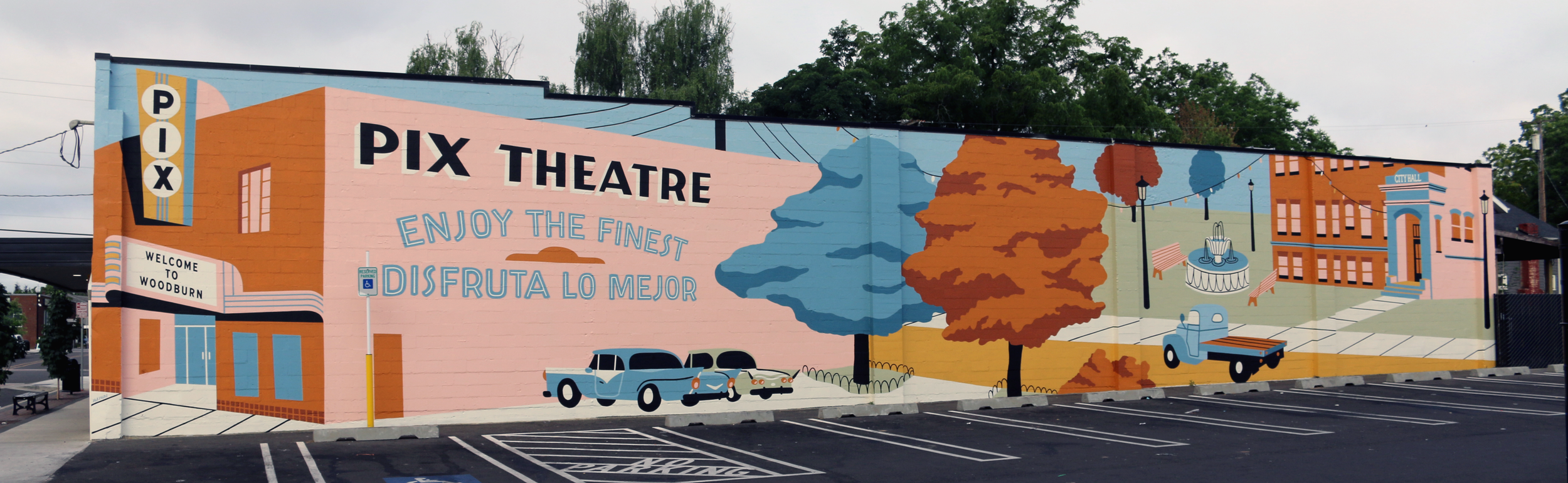 Pix Theatre Mural in Woodburn, Oregon
