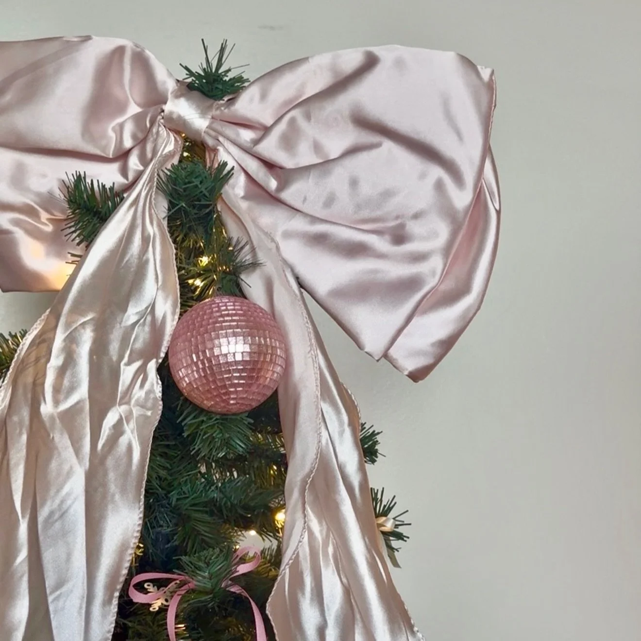 getting sooooooo excited for christmas