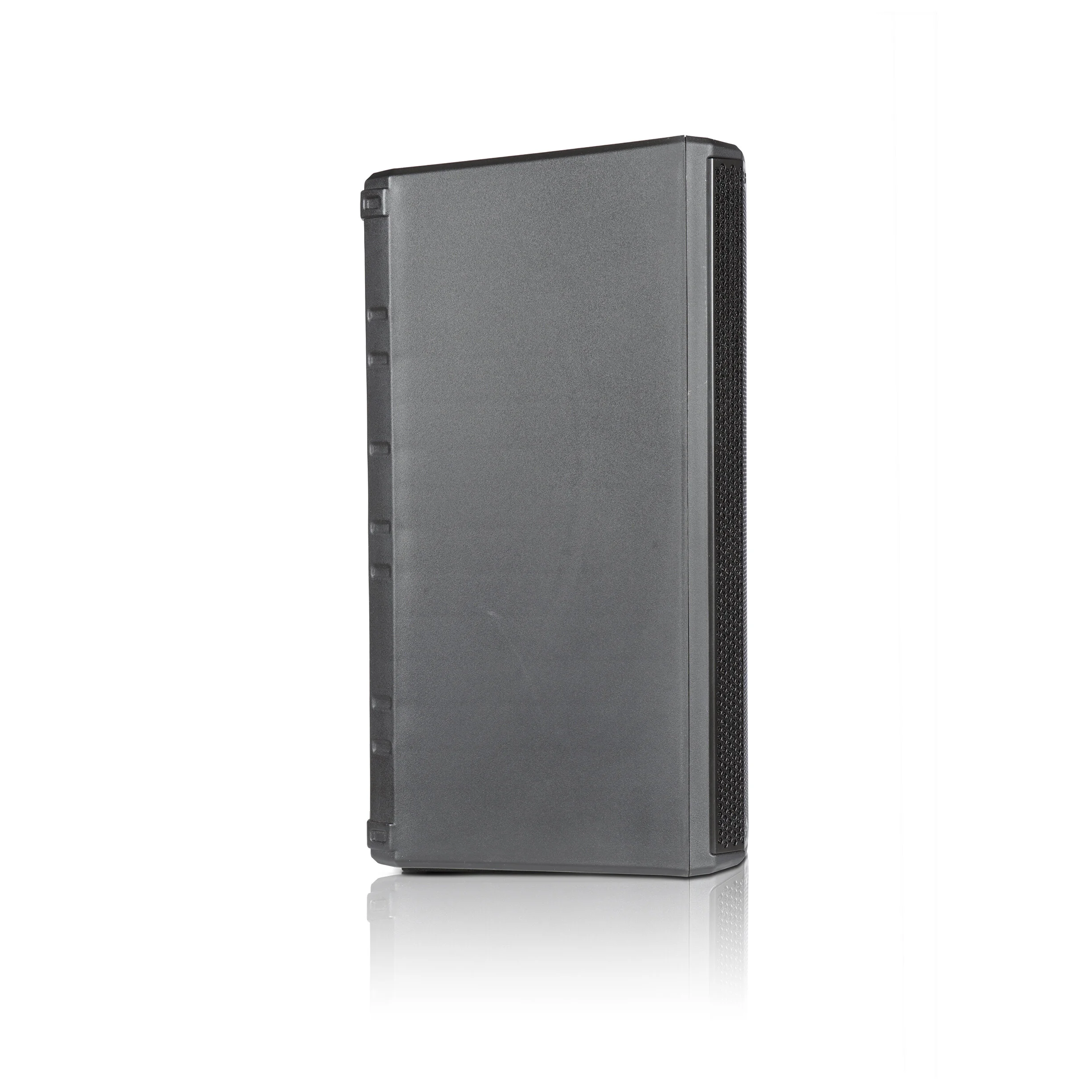 Opera12-side-right-x-dbtechnologies-23052016__11352.jpg,