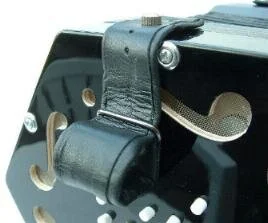 jackie_thumb_strap__20632.jpg,