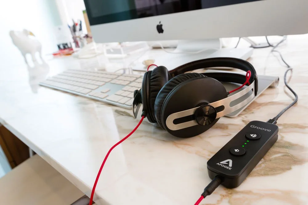Groove-Momentums-iMac-Home-Office-IMG_0287__71403__70510.jpg