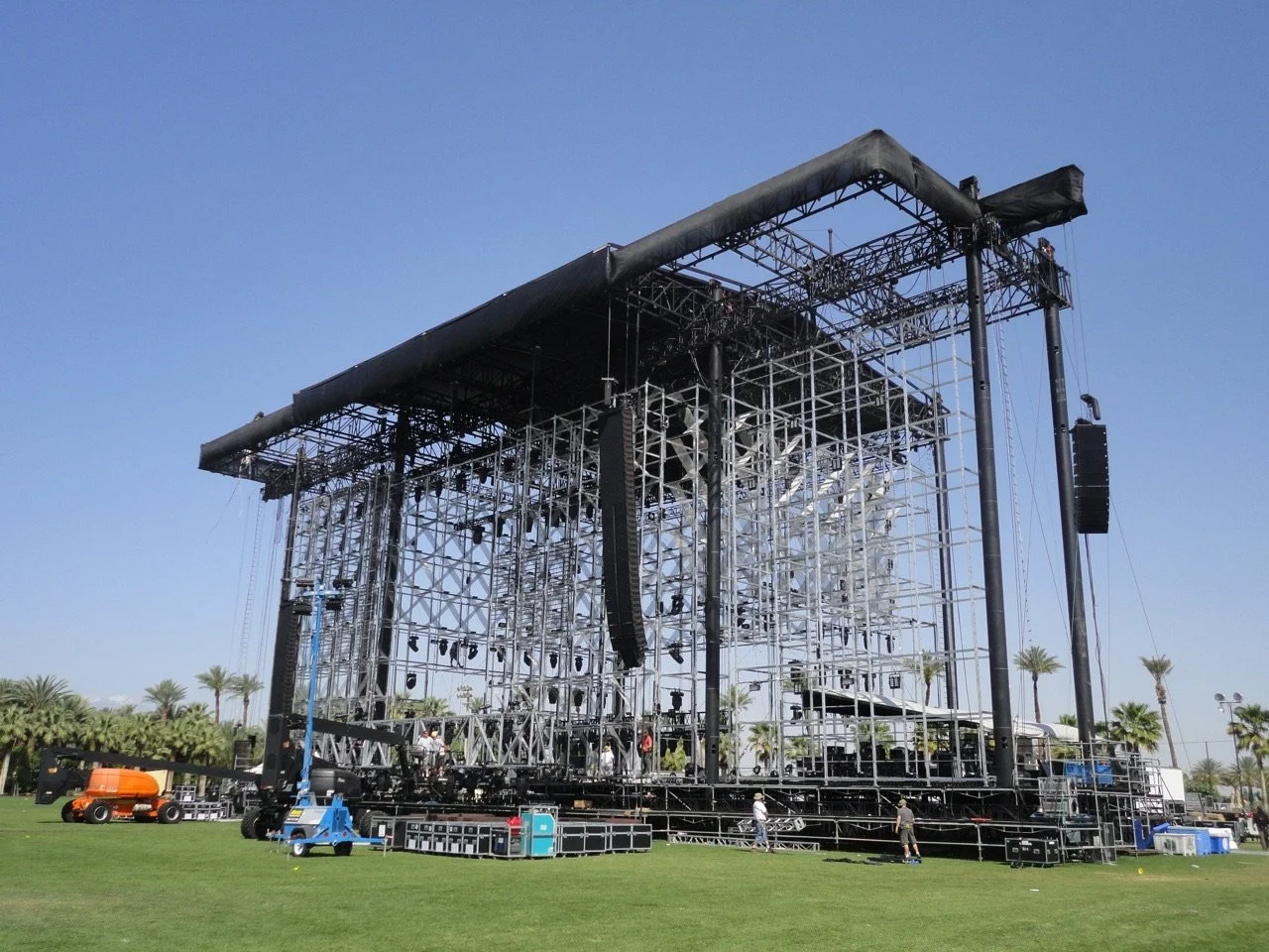 desert festivals sound systems