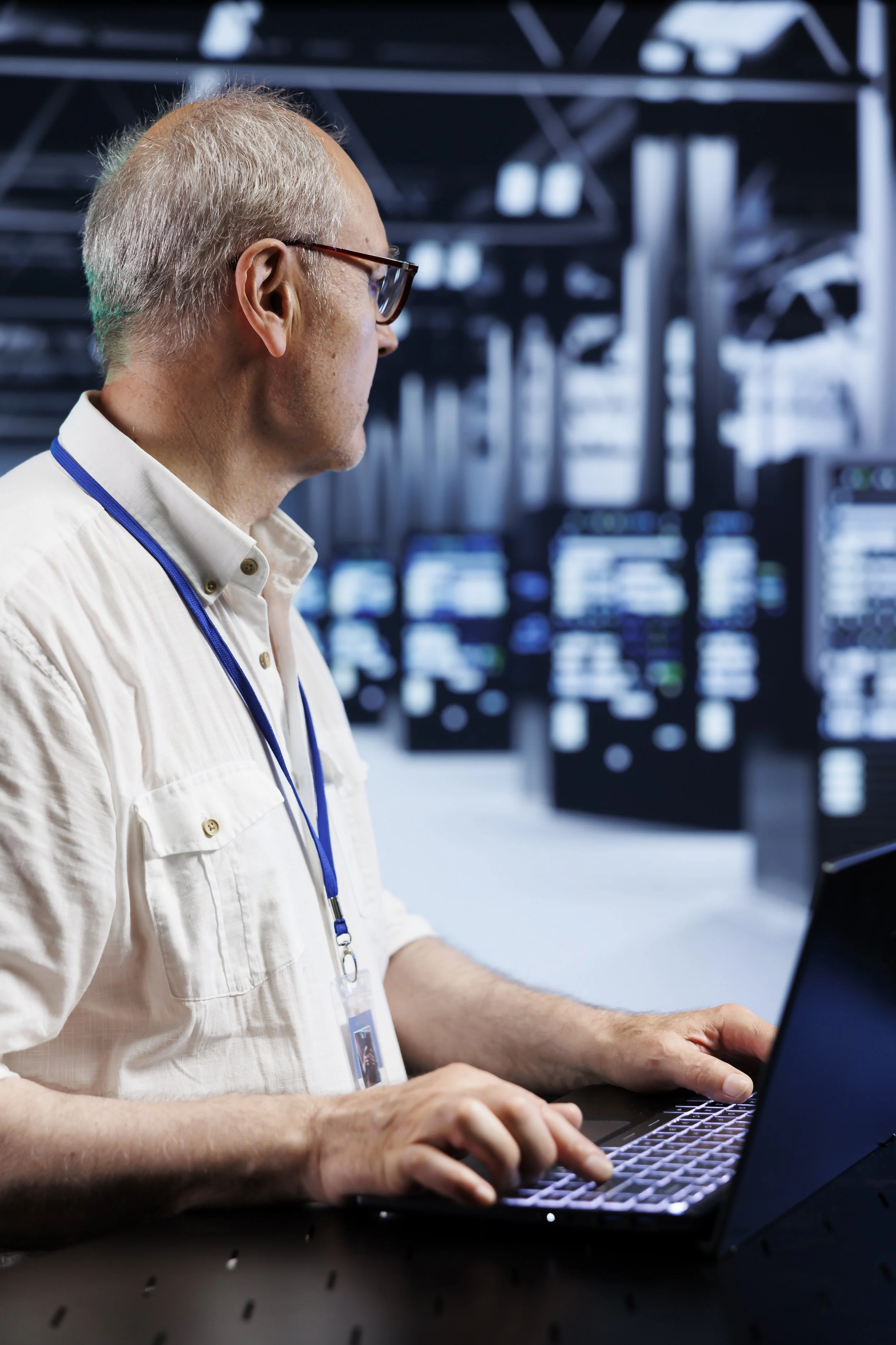 mission critical infrastructure monitoring dashboard displaying real-time facility performance