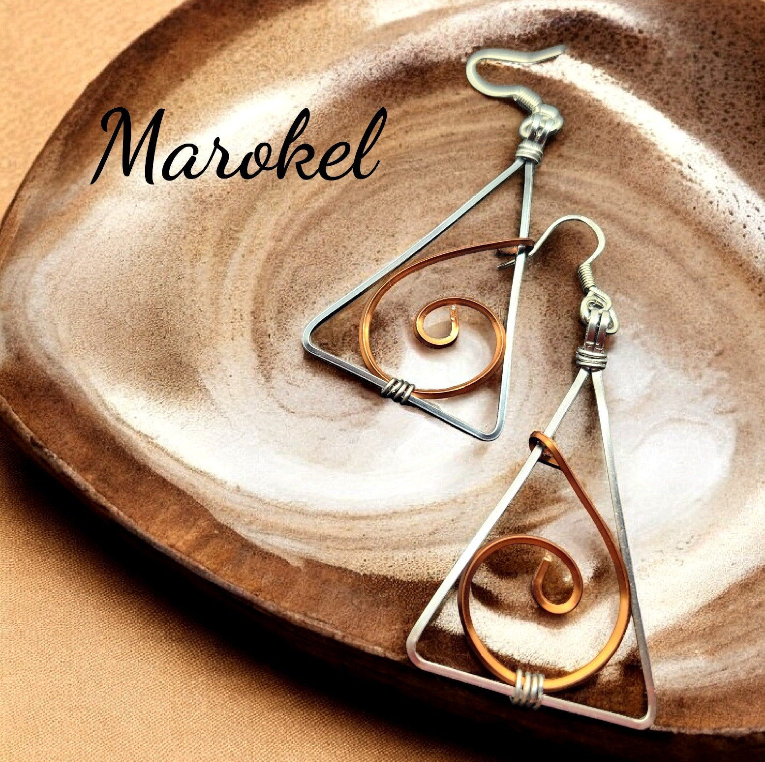 Titanium Triangle Earrings With Copper Wire Swirl