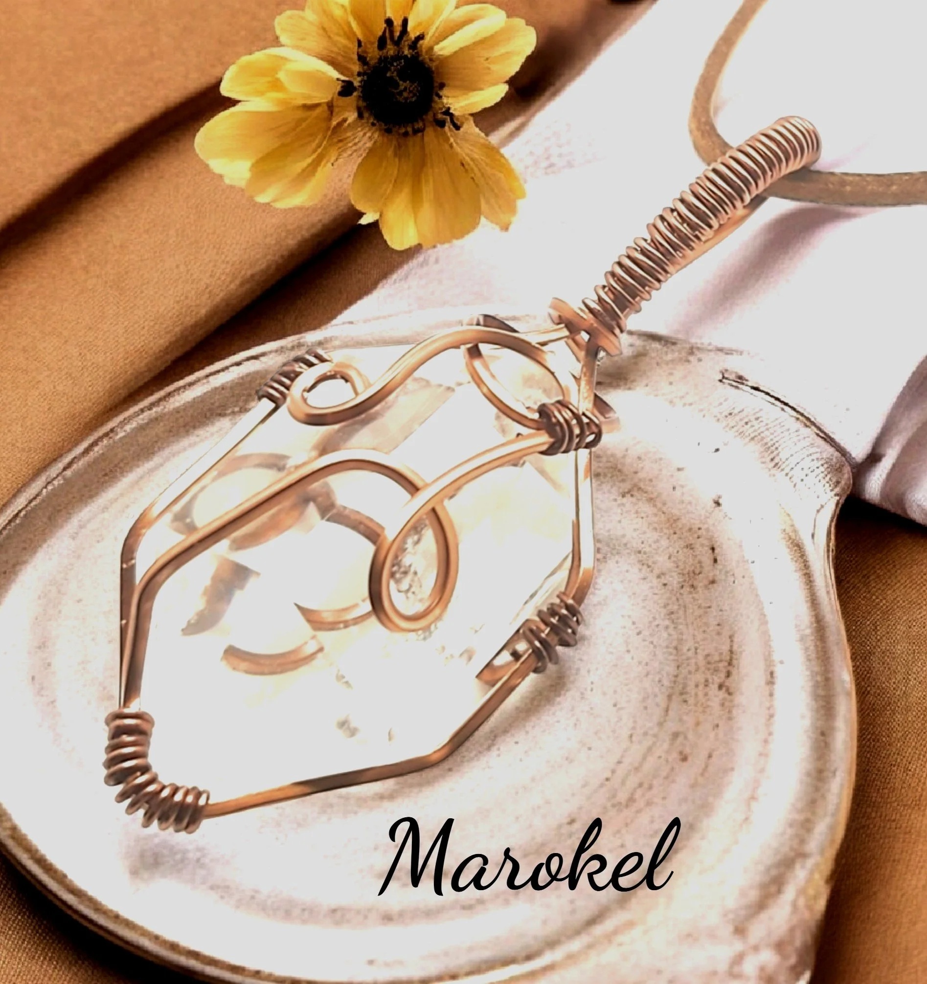 Quartz crystal 3.jpg