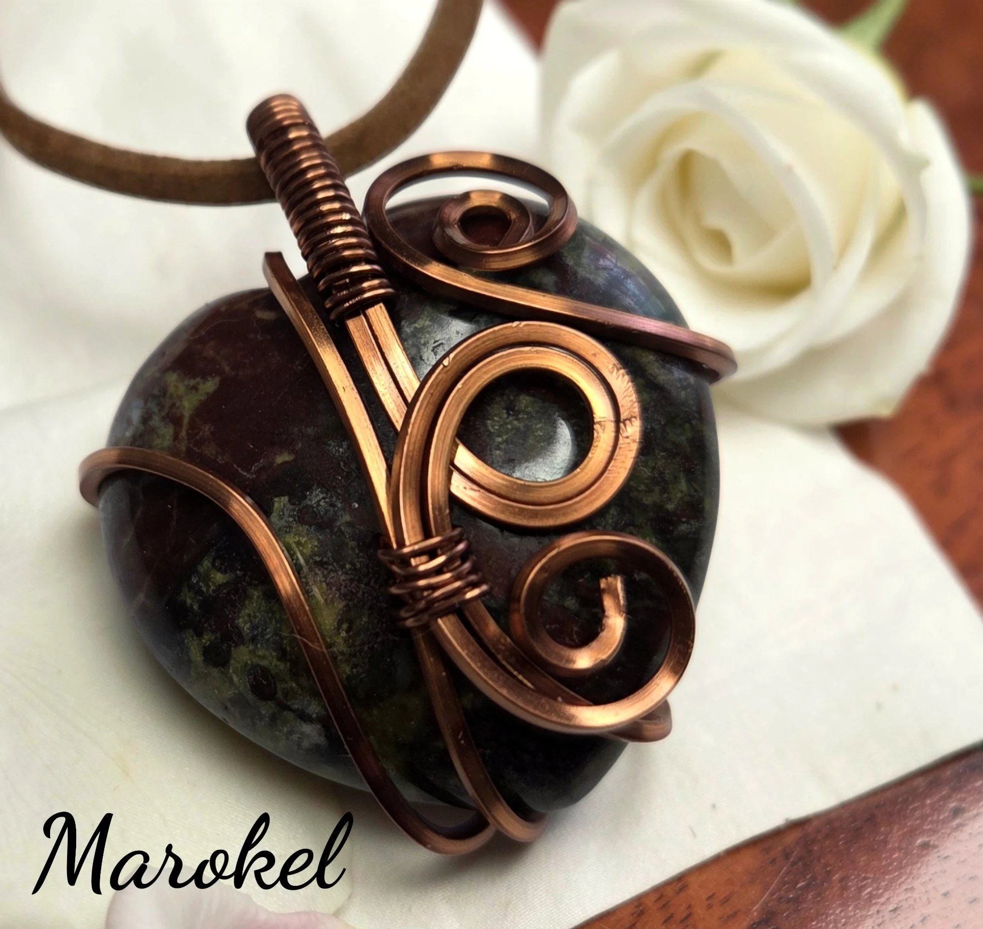 Dragonblood jasper 2.jpg