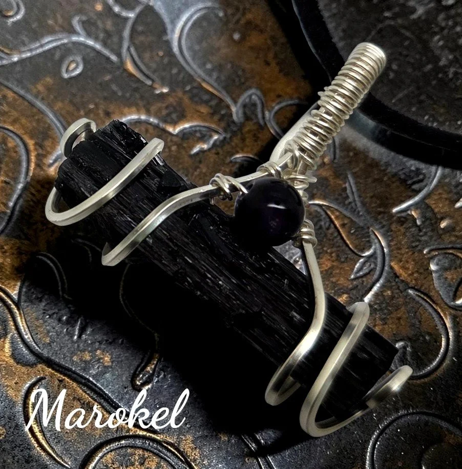 Black tourmaline 4.jpg