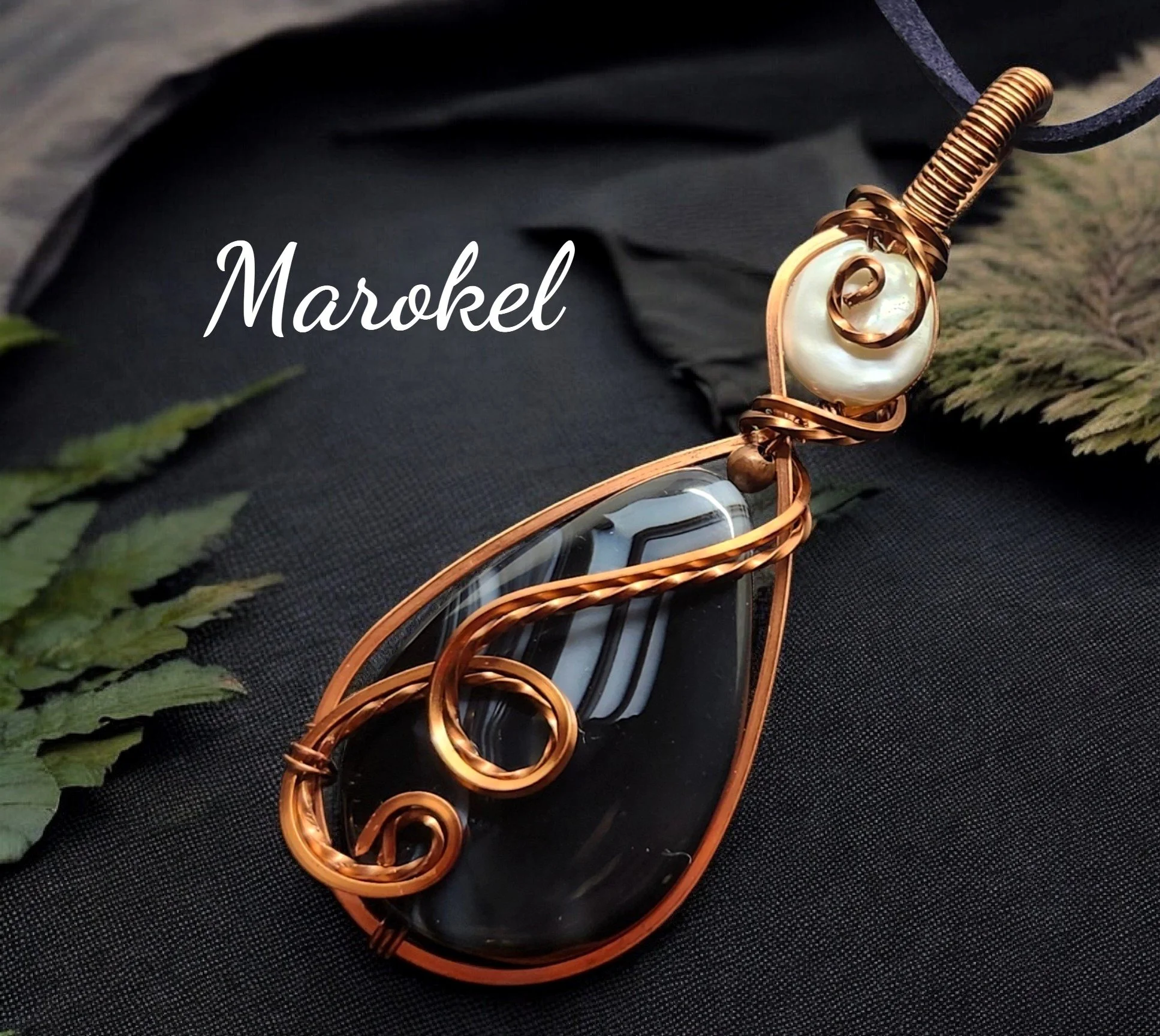 Tuxedo agate pearl 5.jpg