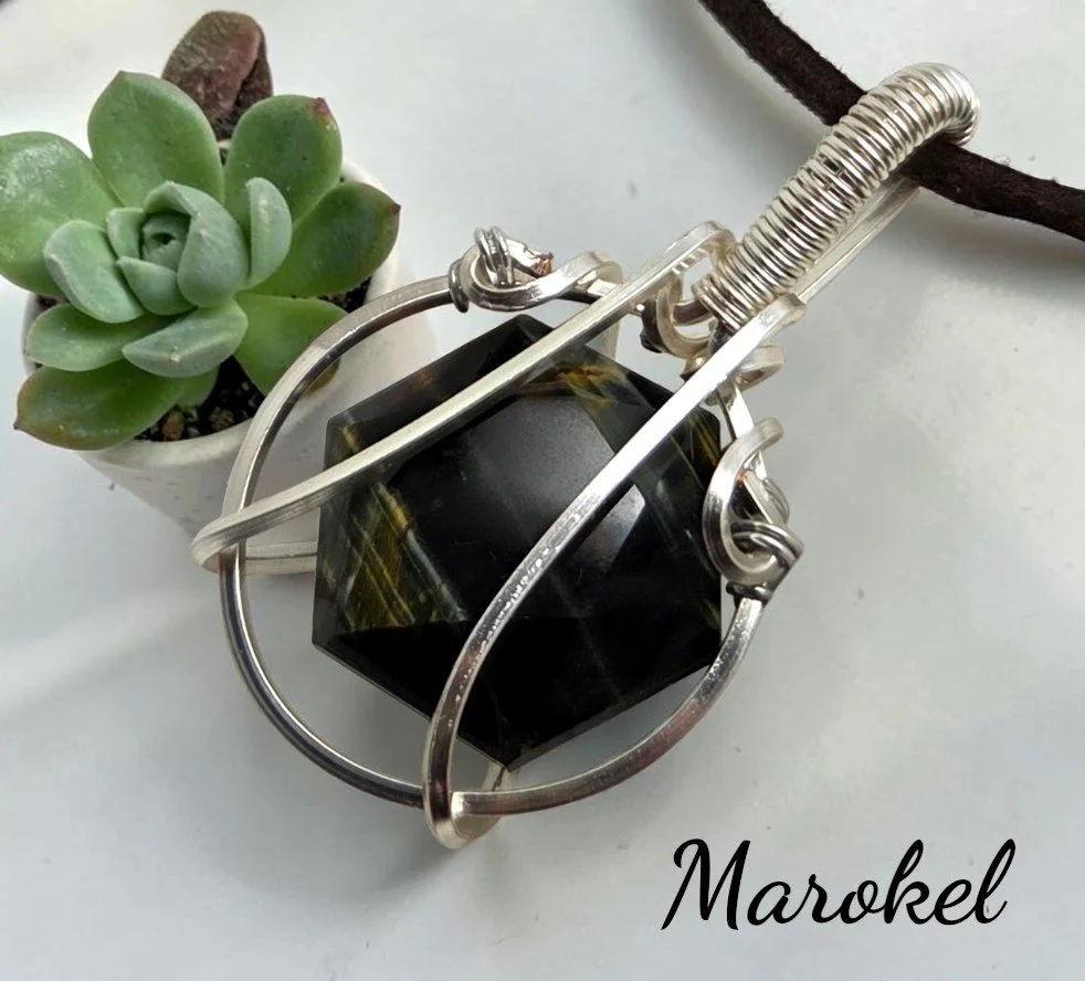 Blue tiger eye 5.jpg
