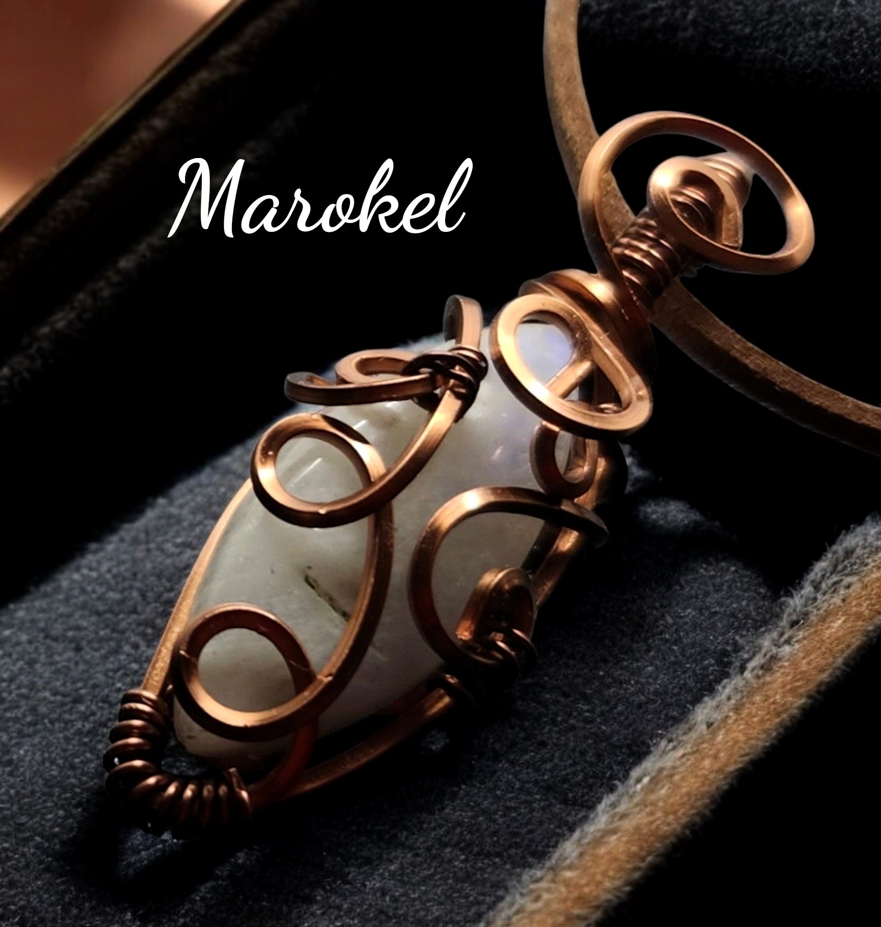 Rainbow moonstone.jpg