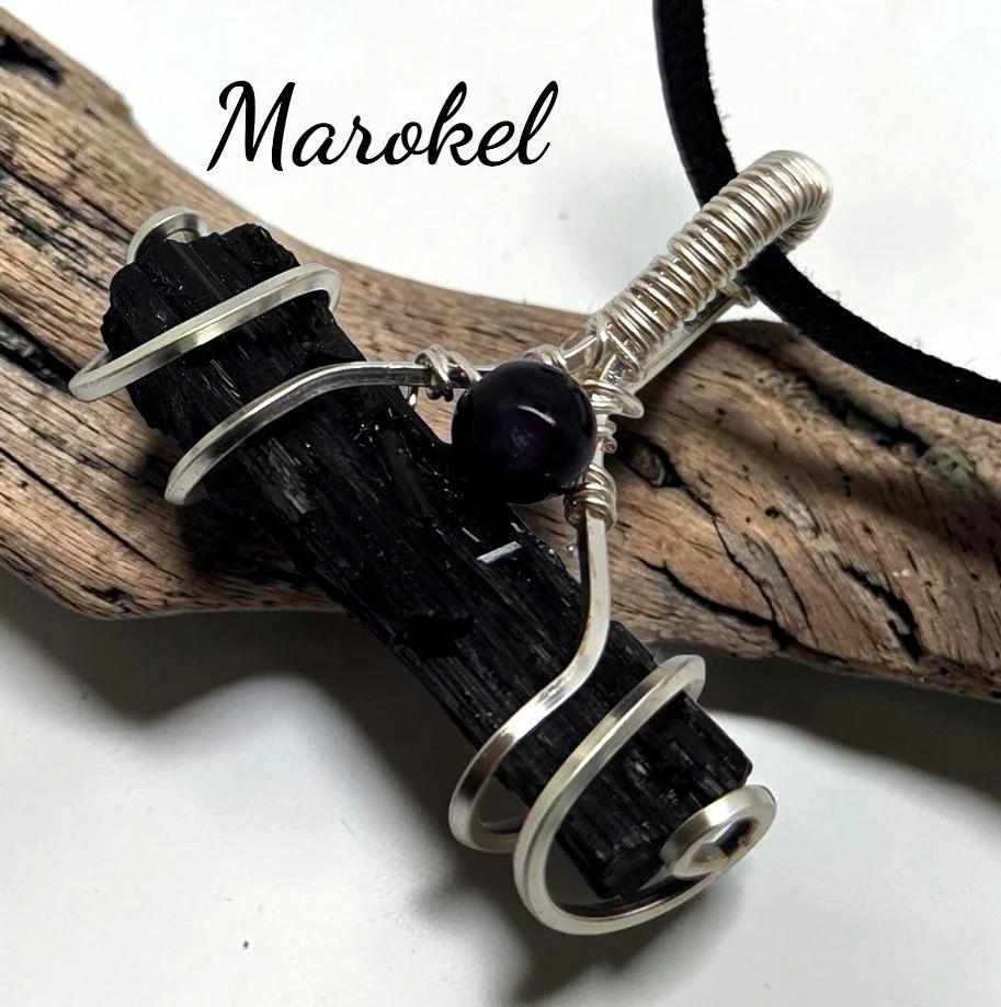 Black tourmaline.jpg