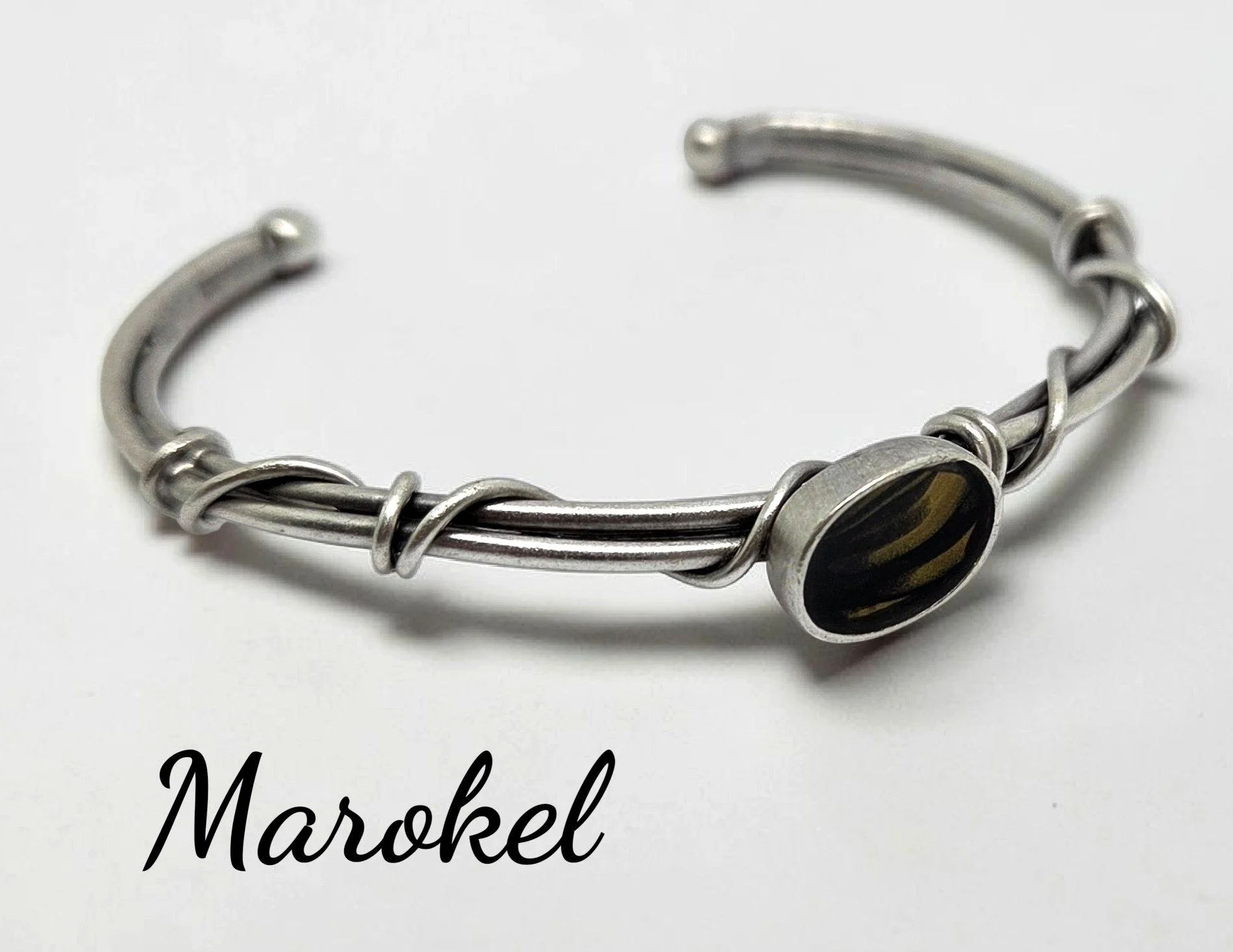 Oval cuff 2.jpg