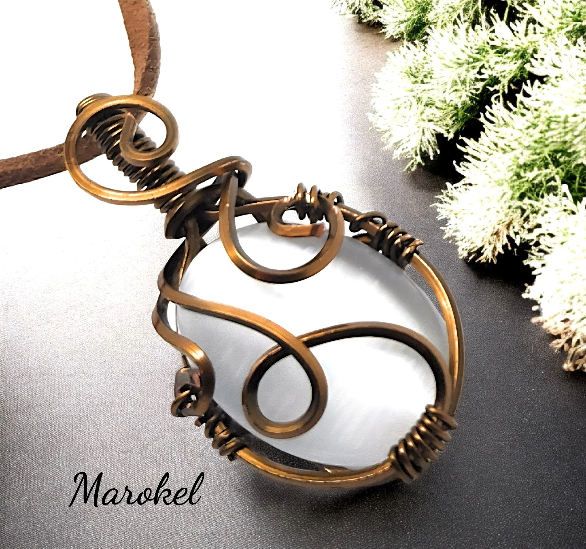 Brass cats eye 8.jpg