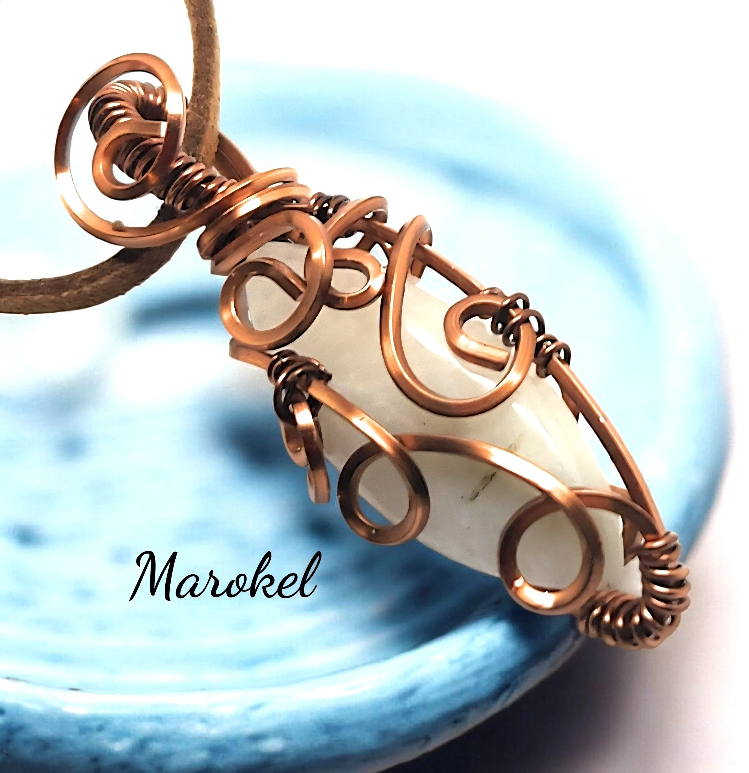 Rainbow moonstone 8.jpg