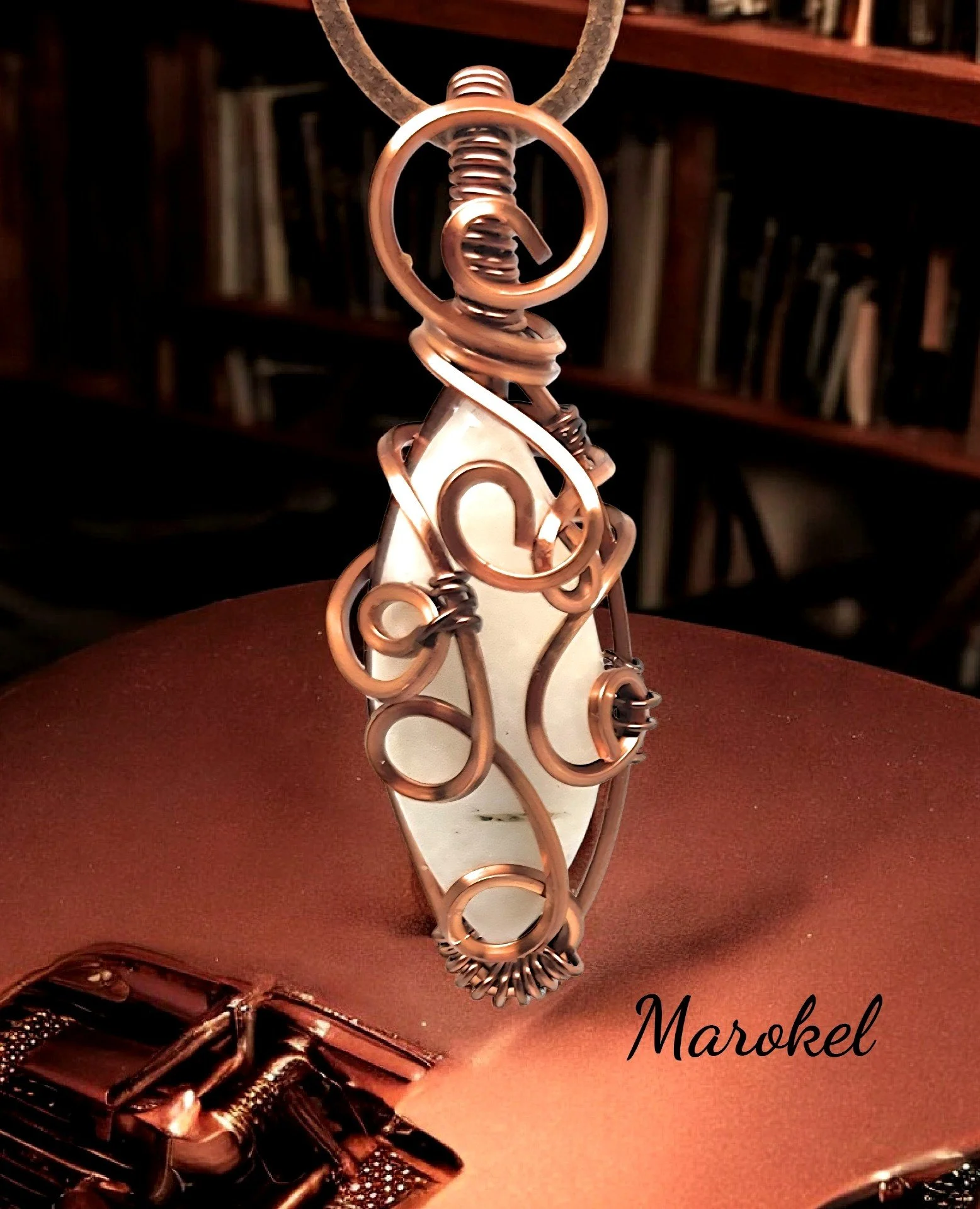 Rainbow moonstone 6.jpg