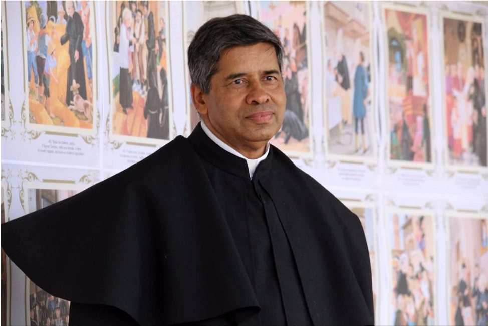 Entrevista al Padre. General Jacob Nampudakam SAC por el 40° aniversario de su consagración