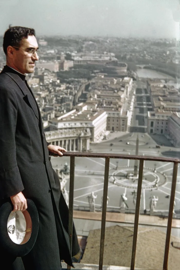 En Roma durante sus estudios (1942) / Dominio público