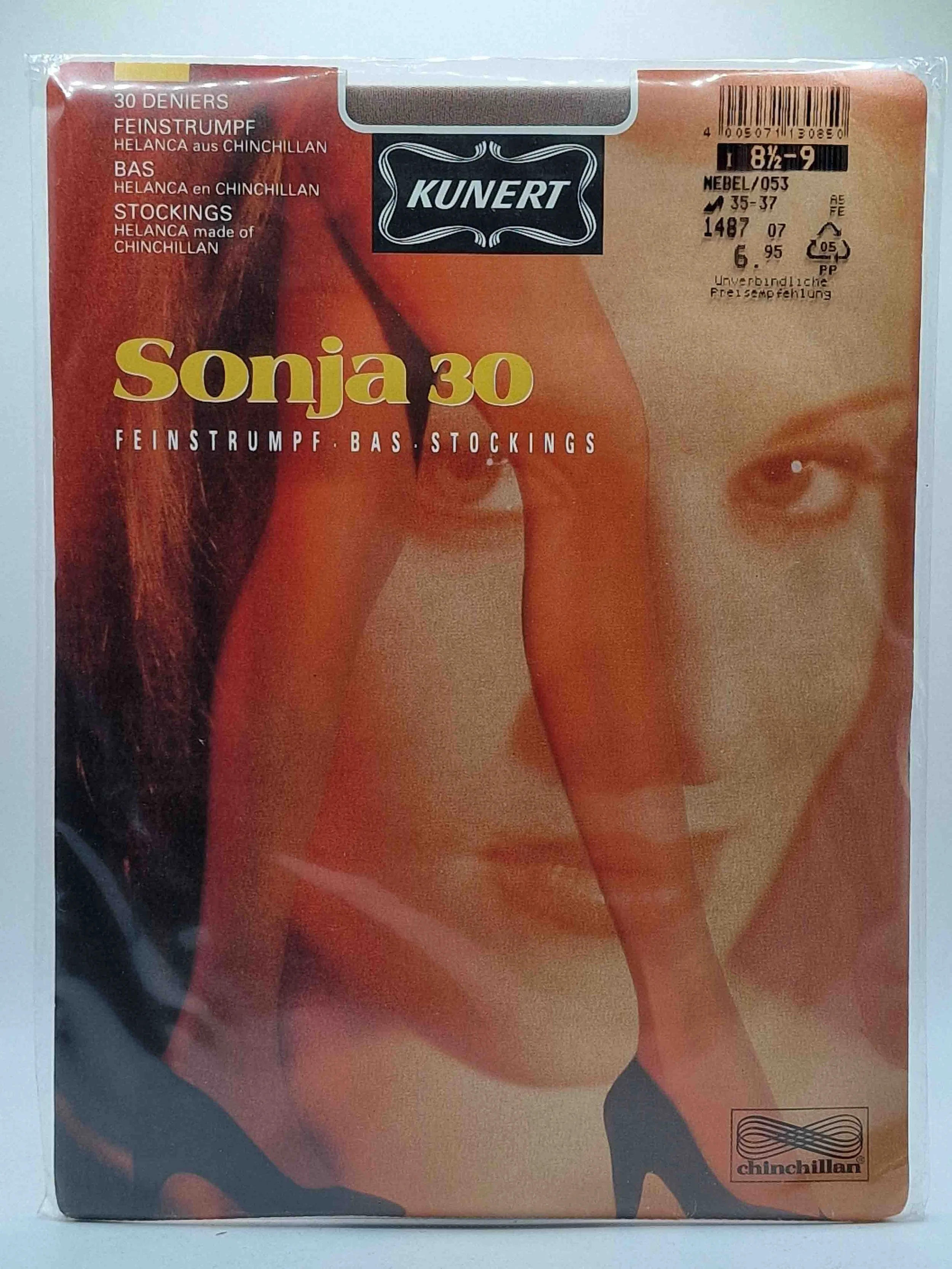 Kunert_Sonja_30_Feinstrumpf_nebel