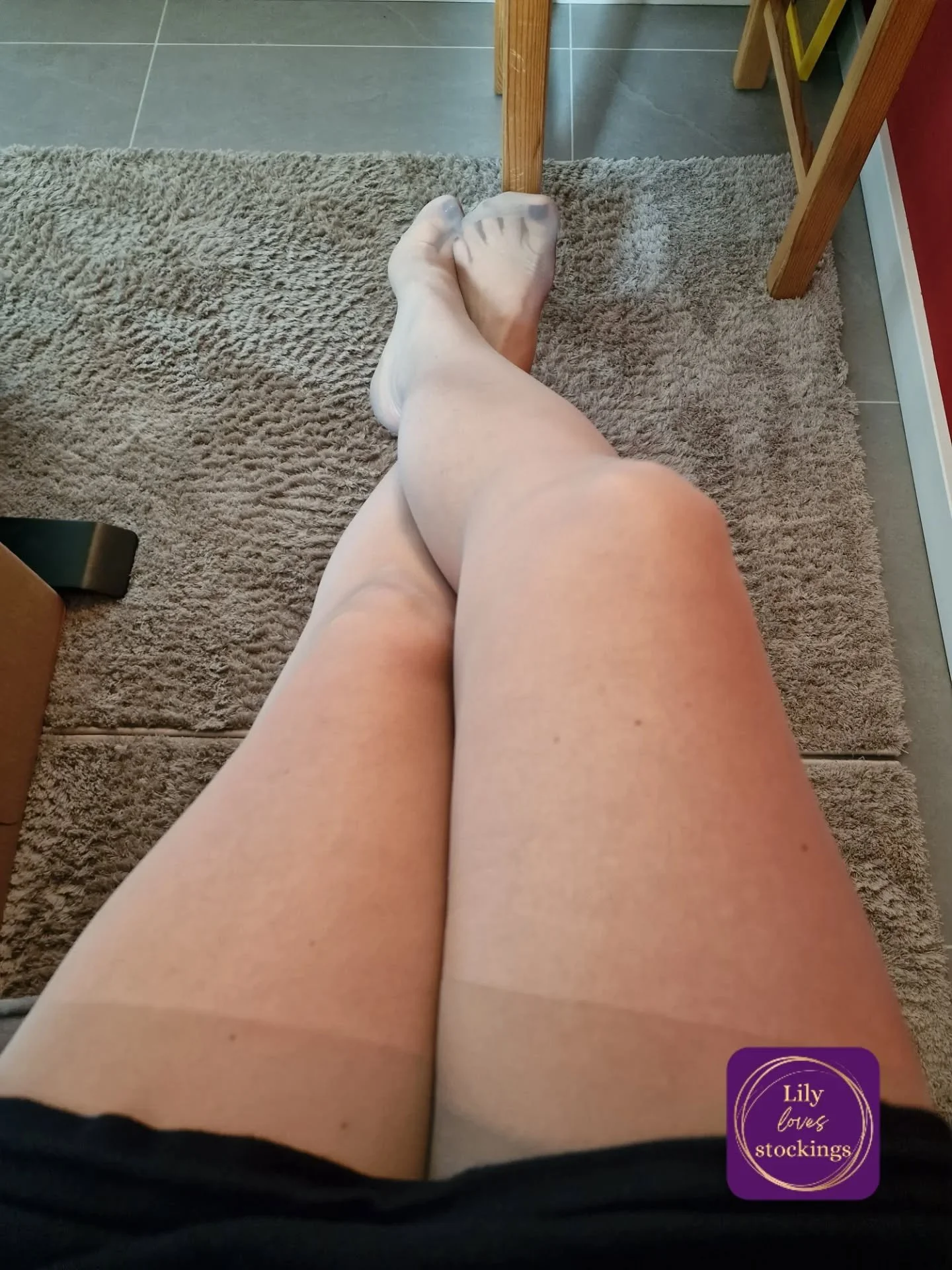 Today's nylons. A hint of nothing.

Have a good day.
Yours
Lily 💜 

Please note: Me, the real Lily loves Stockings, is only active on Instagram. No other social media platforms apart from my own website, see link in Bio. 🛍