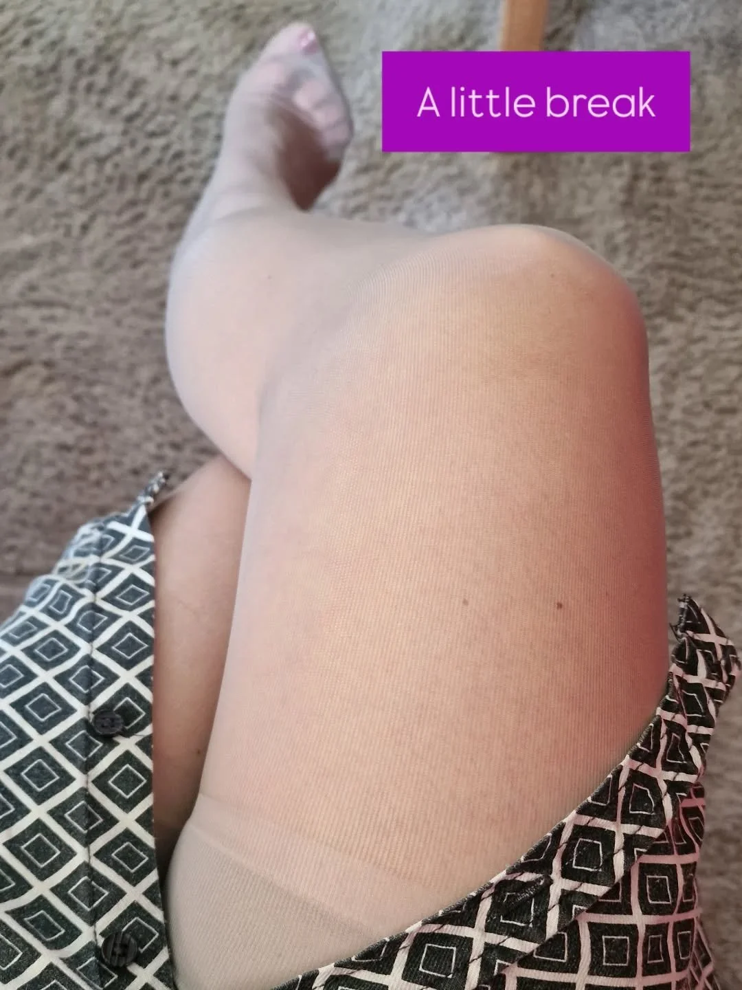 At work. Wearing brand Kunert.

Have a nice Friday 
Yours 
Lily 💜