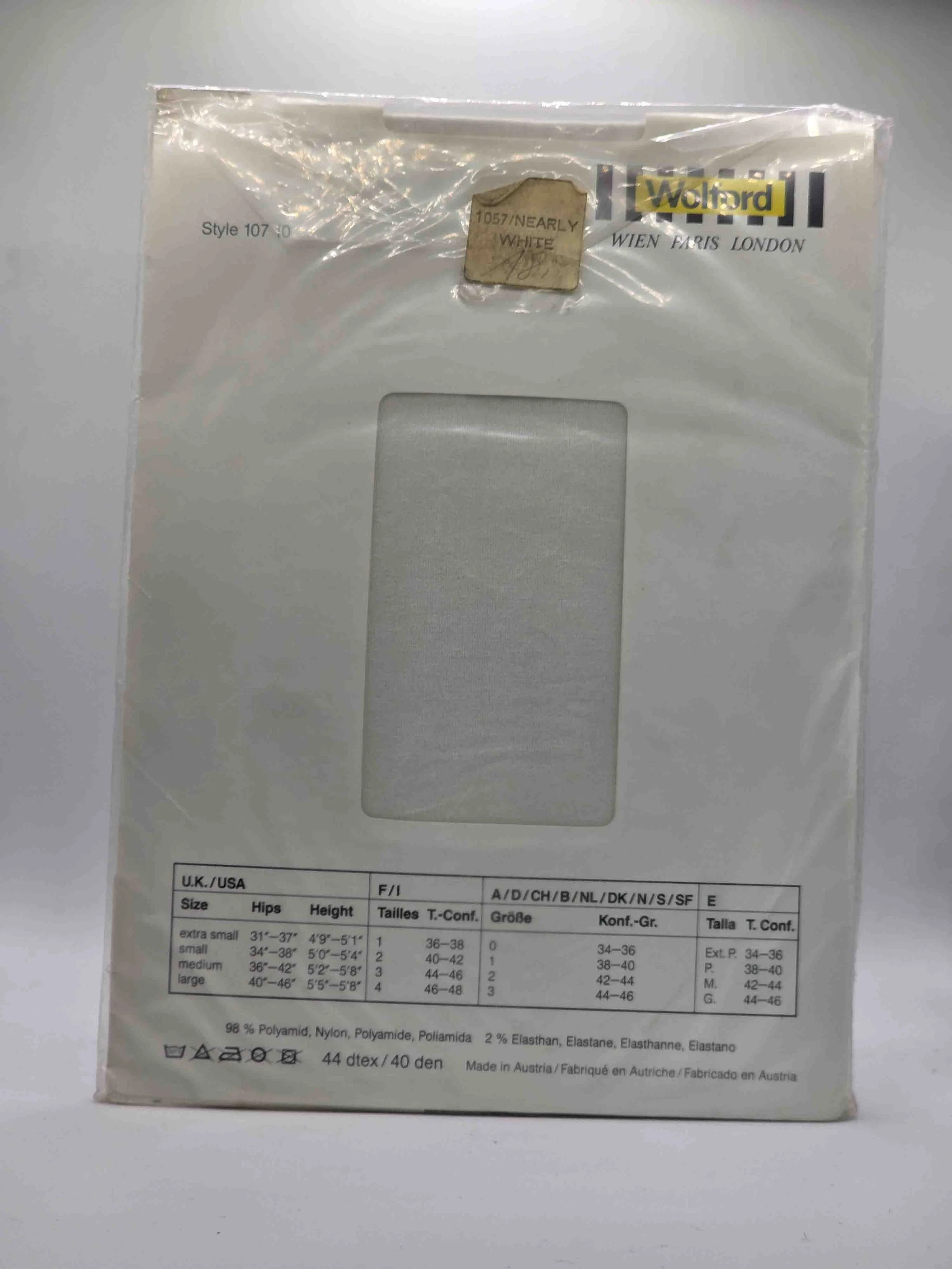 wolford-strumpfhosen-gemustert-40den-nearlywhite-beschreibung