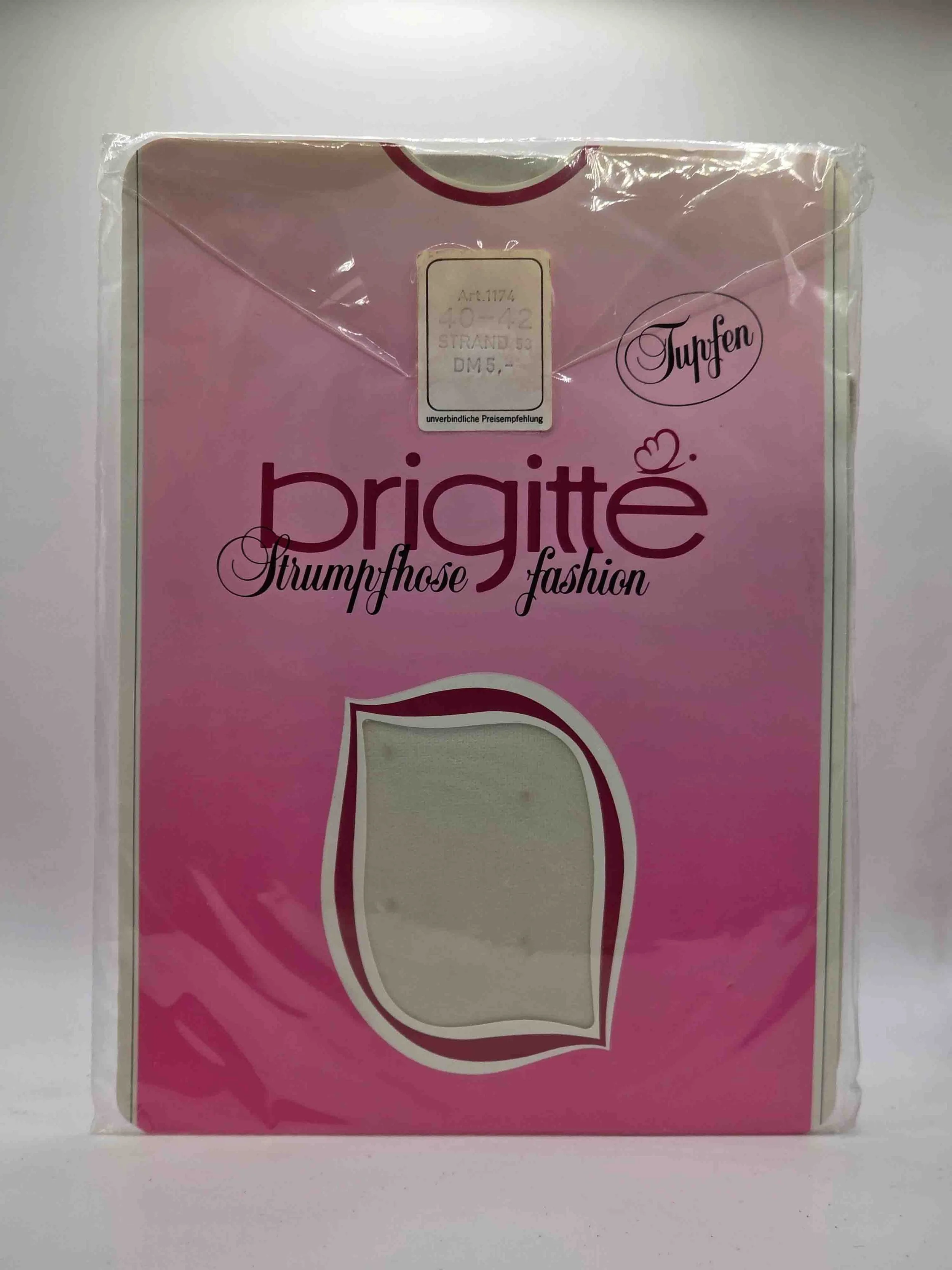 brigitte-feinstrumpfhose-gepunktet-strand