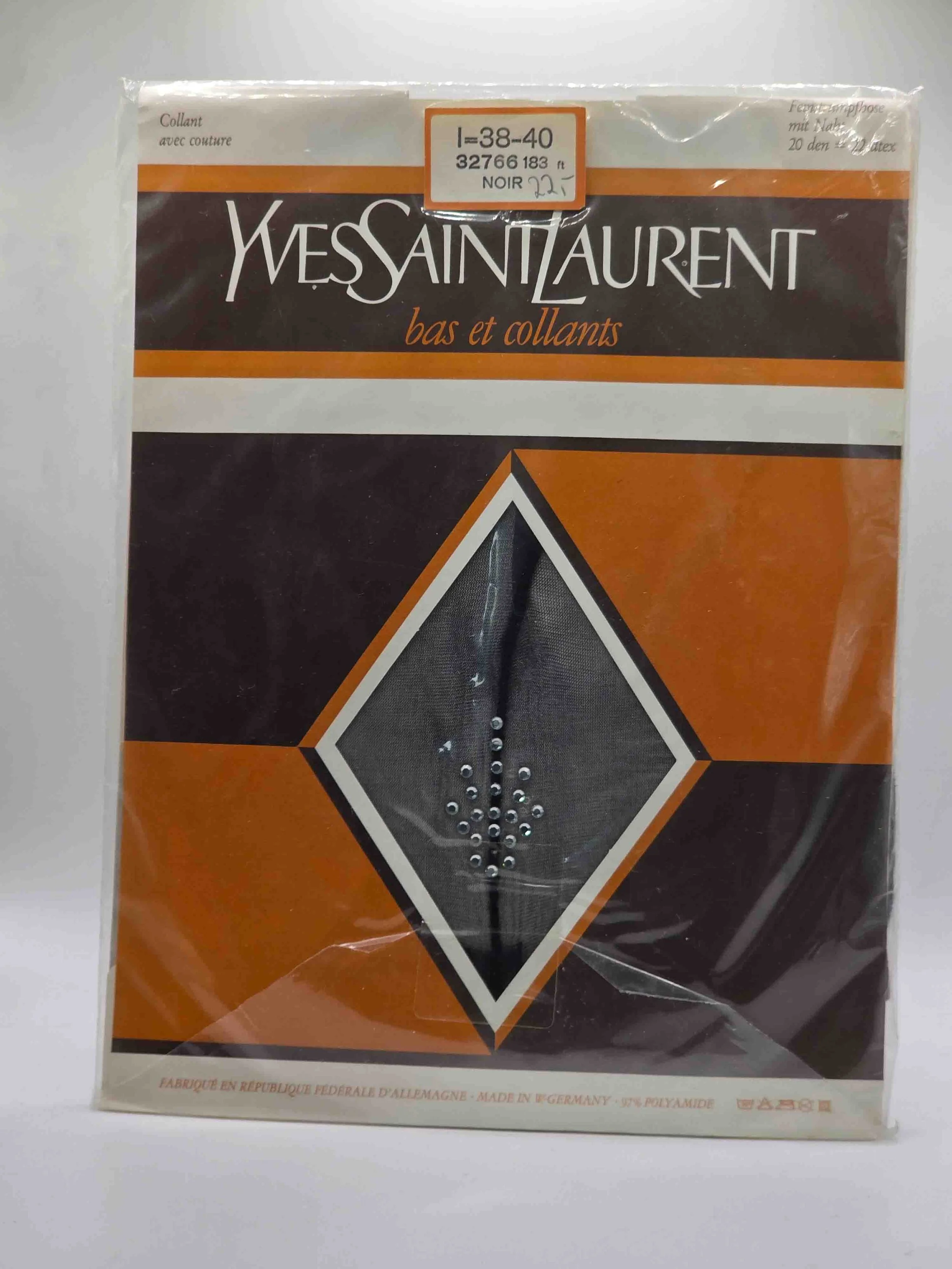 yves-syves-saint-laurent-feinstrumpfhose-strasssteine-noiraint-laurent-feinstrumpfhose-naht-vintage-noir1