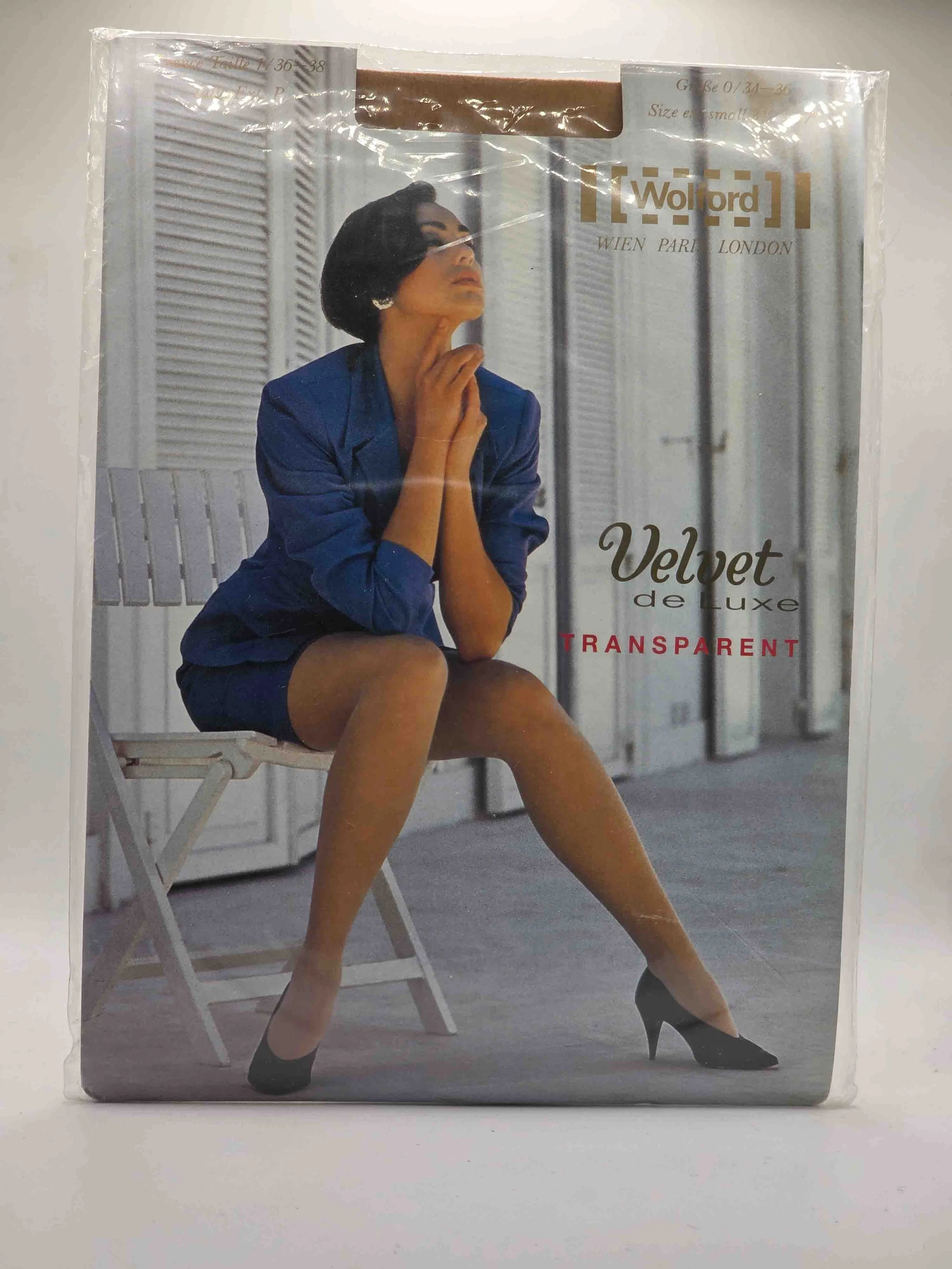 wolford-velvetdeluxe-strumpfhosen-17den-caramel-vorderseite