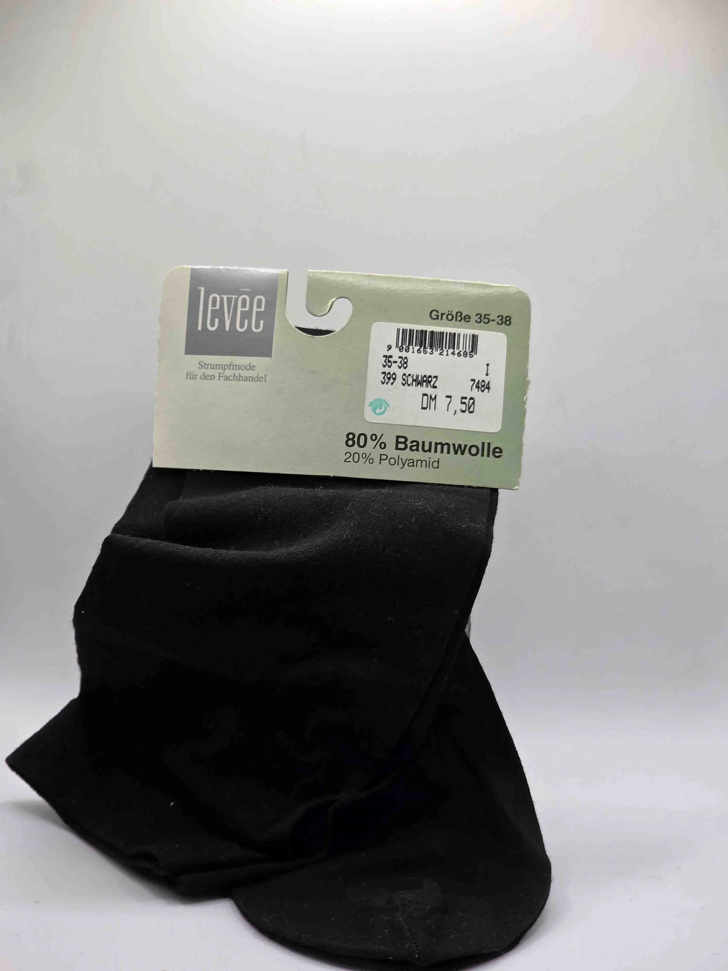 levee-baumwollstrümpfe-schwarz