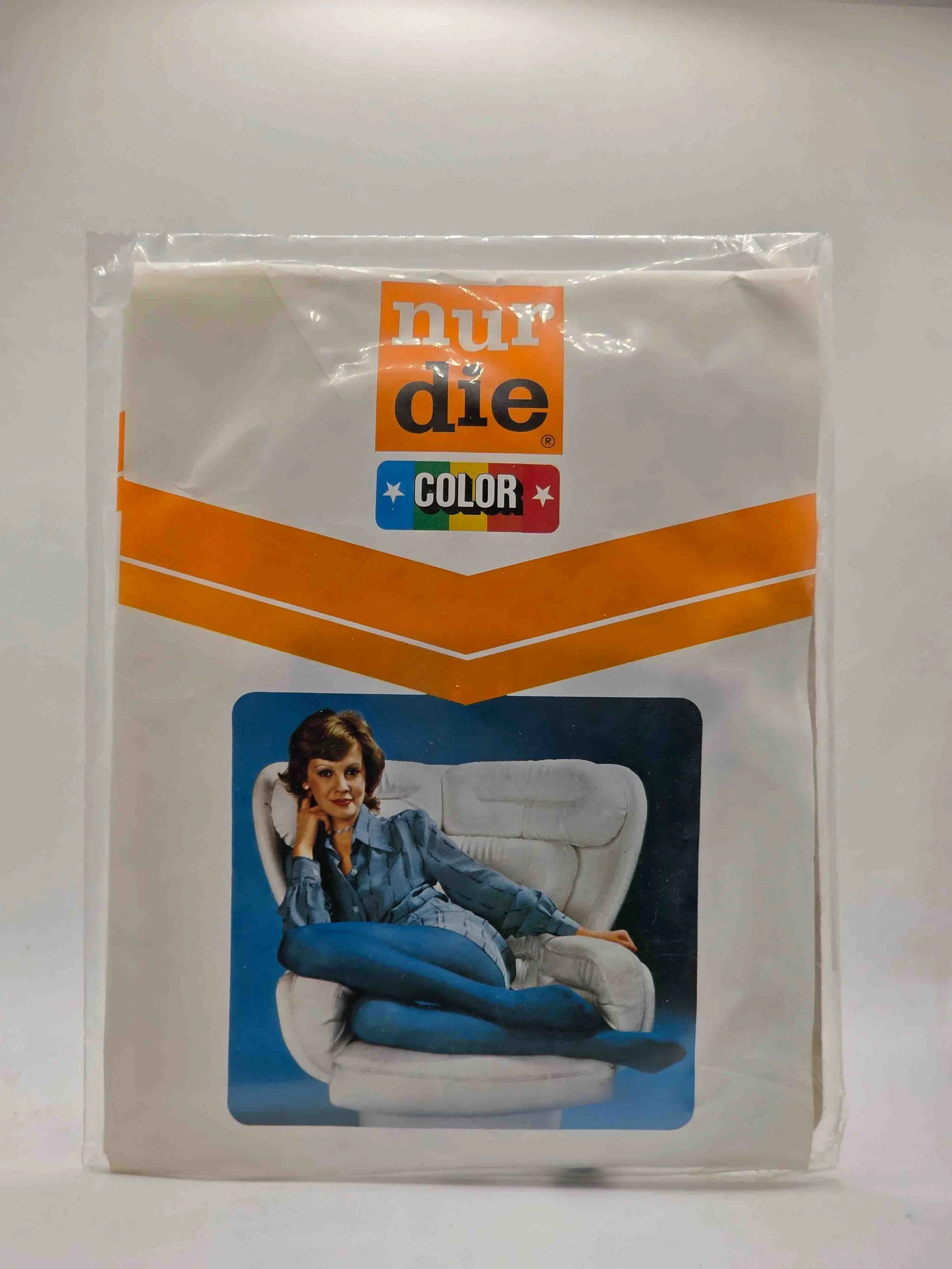 nurdie_color_strumpfhose_20den_vintage