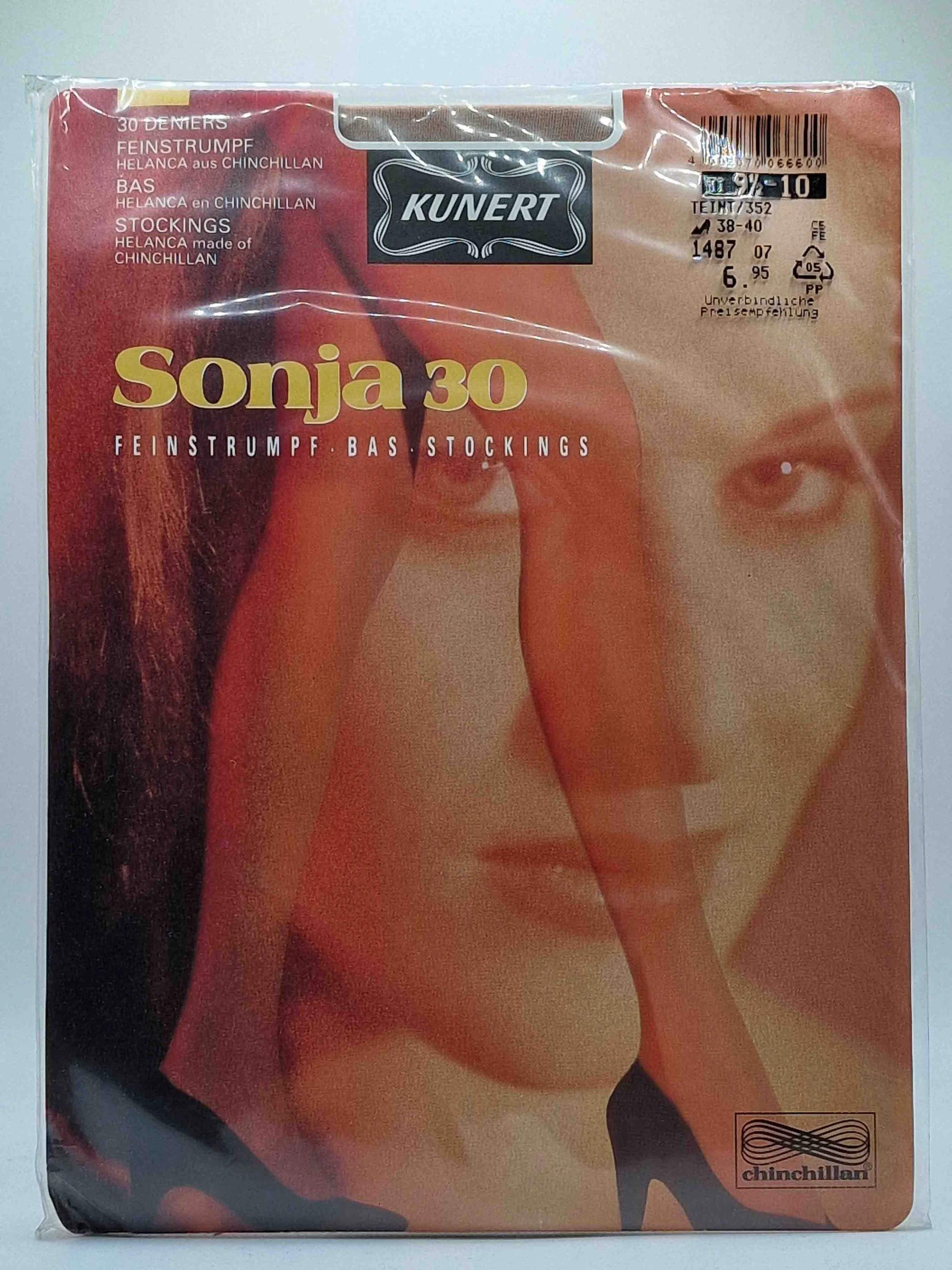 Kunert_Sonja_30_Feinstrumpf_teint