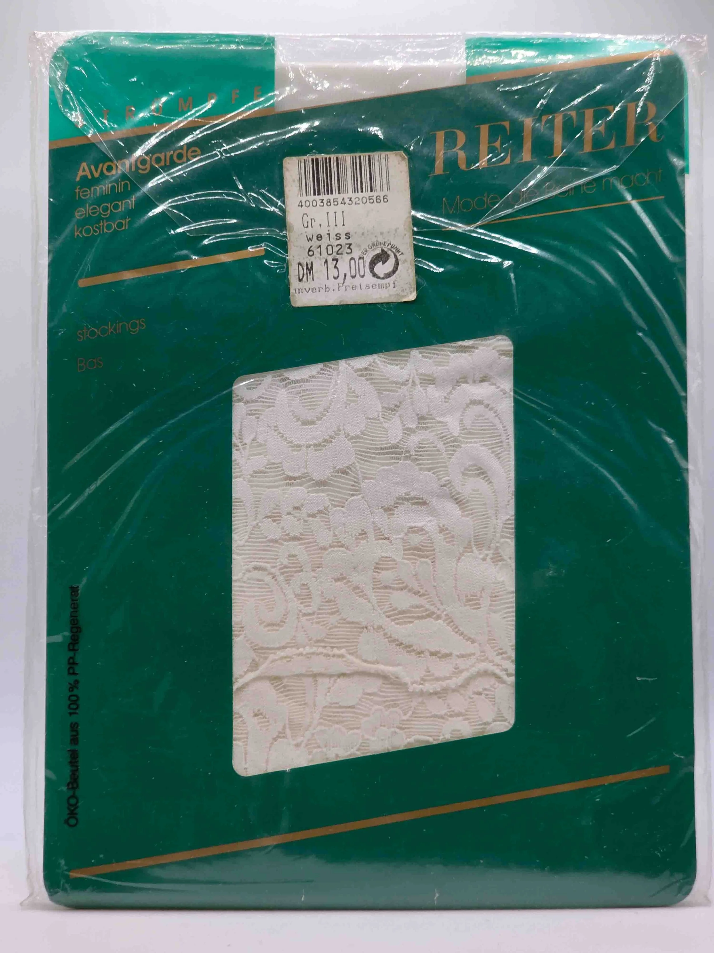 reiter-avantgarde-strümpfe-weiß2