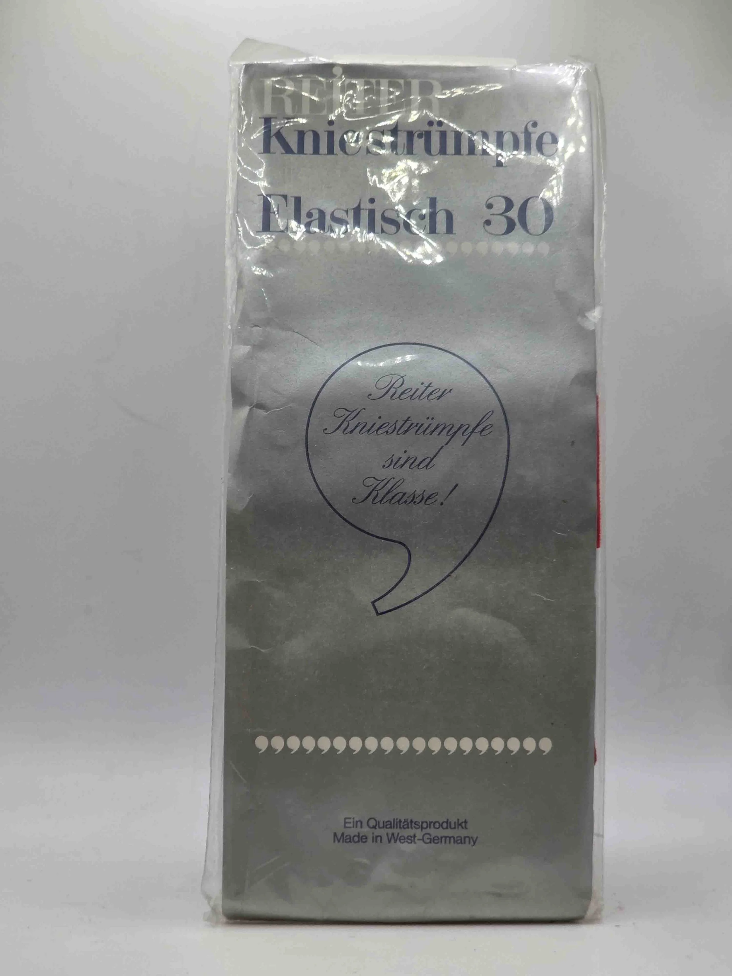 reiter-kniestrümpfe-30den-rot-vorderseite